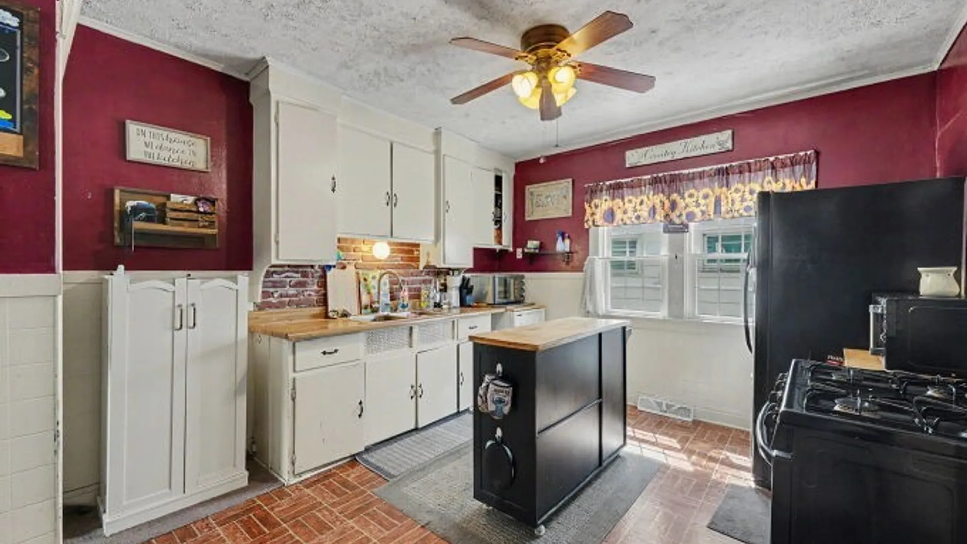 Property at 144 Jackson Avenue, Cheektowaga, NY 14212 14
