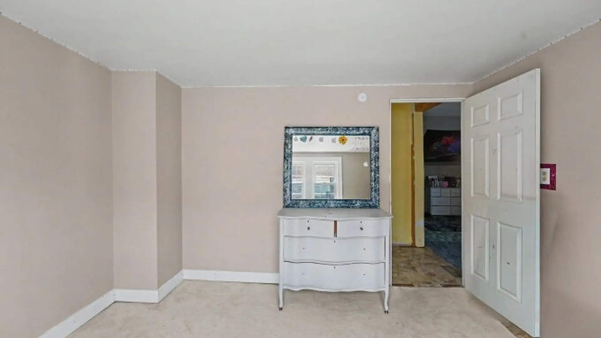 Property at 144 Jackson Avenue, Cheektowaga, NY 14212 21