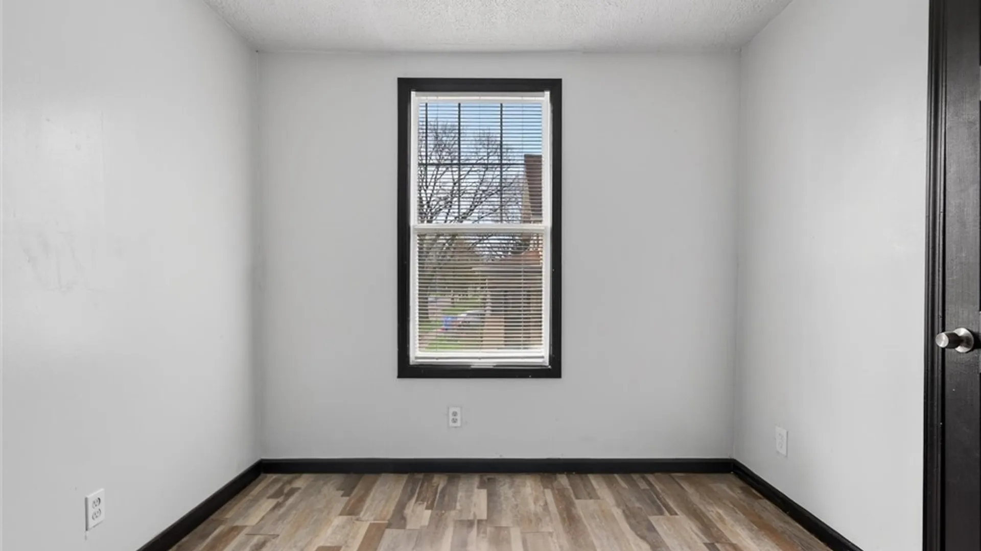 Property at 495 Emerson Street, Rochester, NY 14613 13