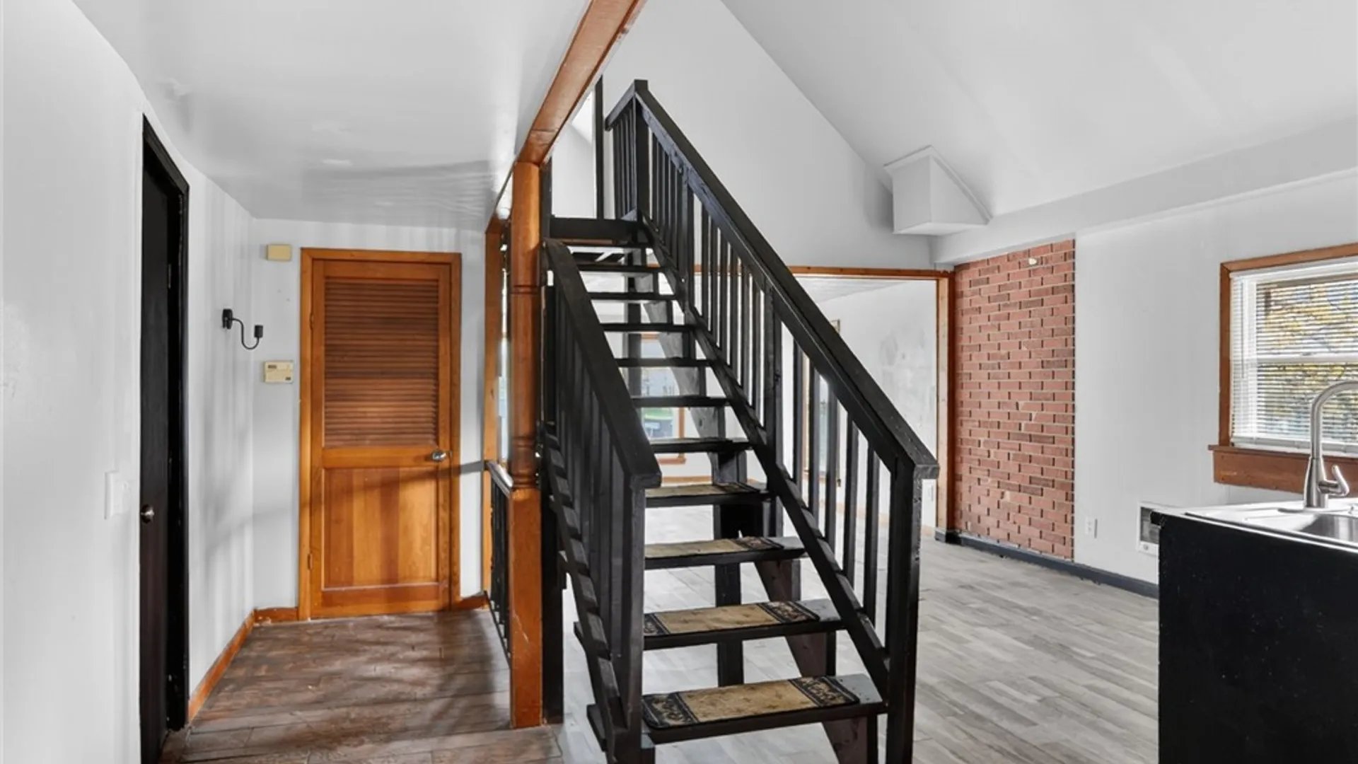 Property at 495 Emerson Street, Rochester, NY 14613 18