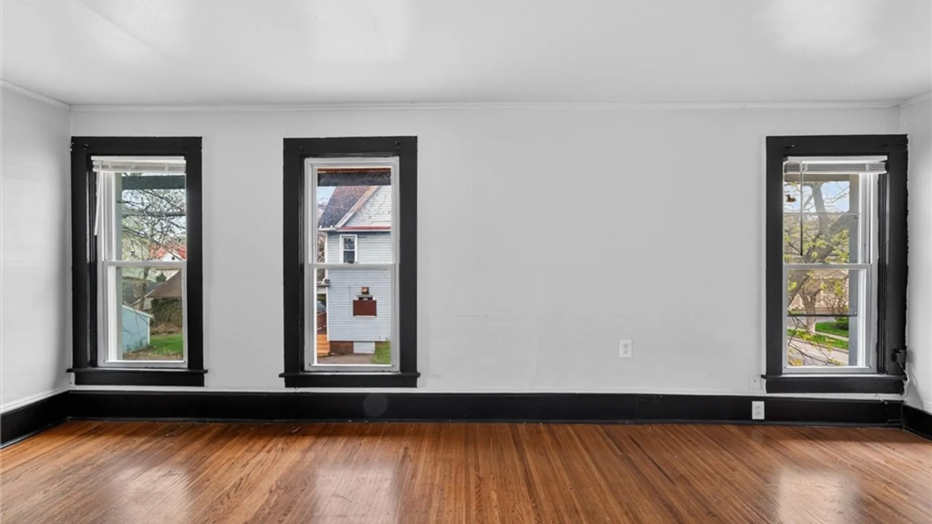 Property at 495 Emerson Street, Rochester, NY 14613 36