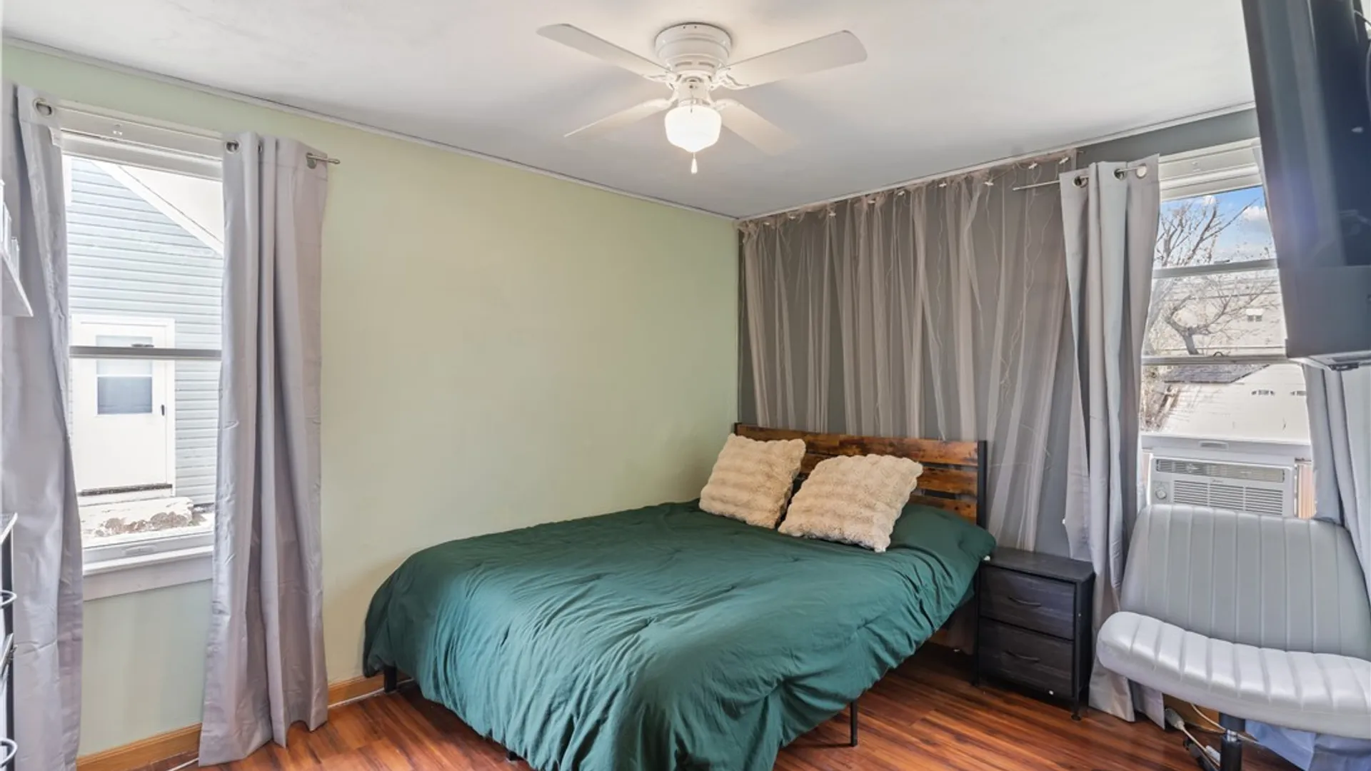 Property at 17 Violet Avenue, Amherst, NY 14226 13