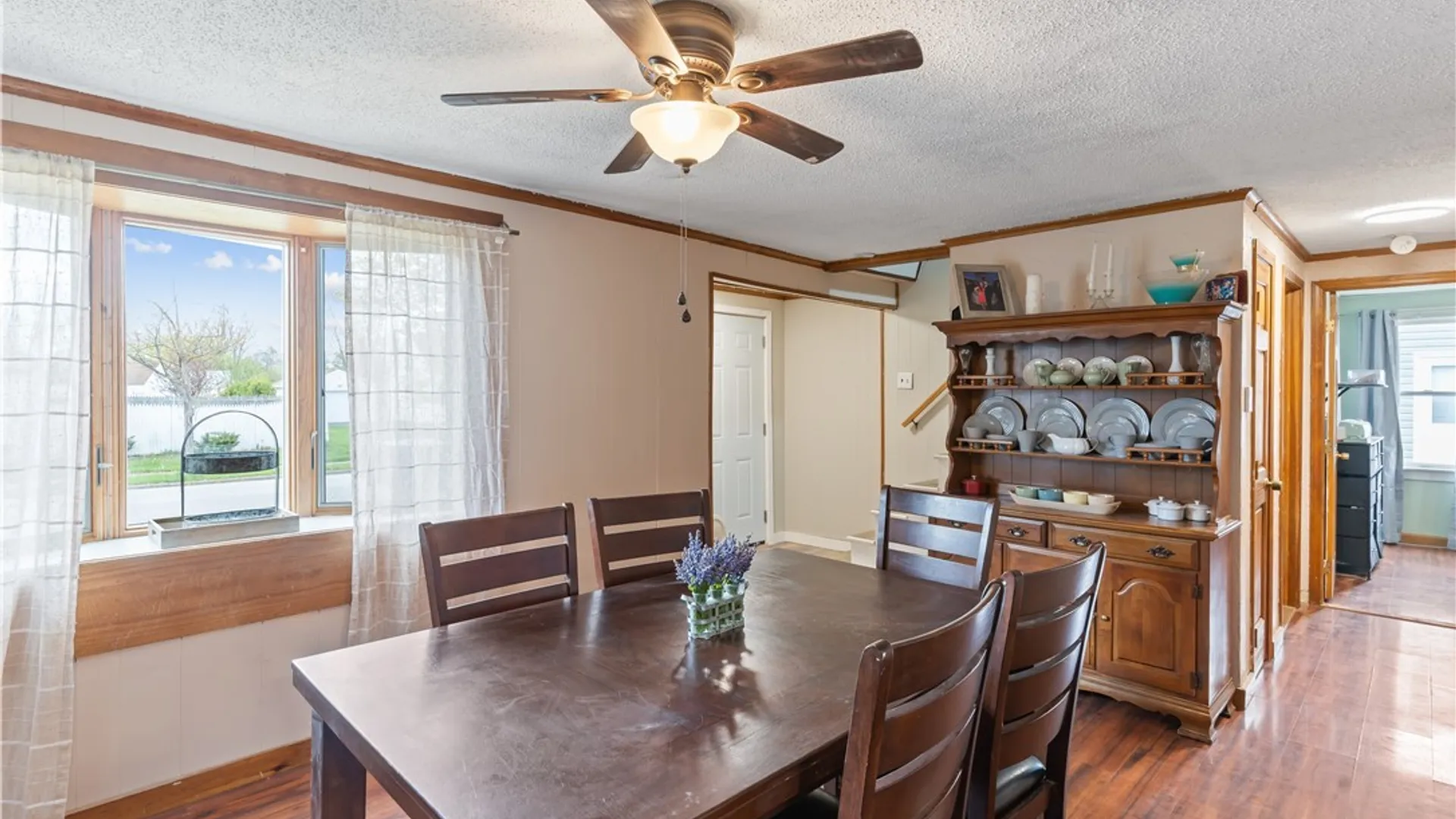 Property at 17 Violet Avenue, Amherst, NY 14226 7