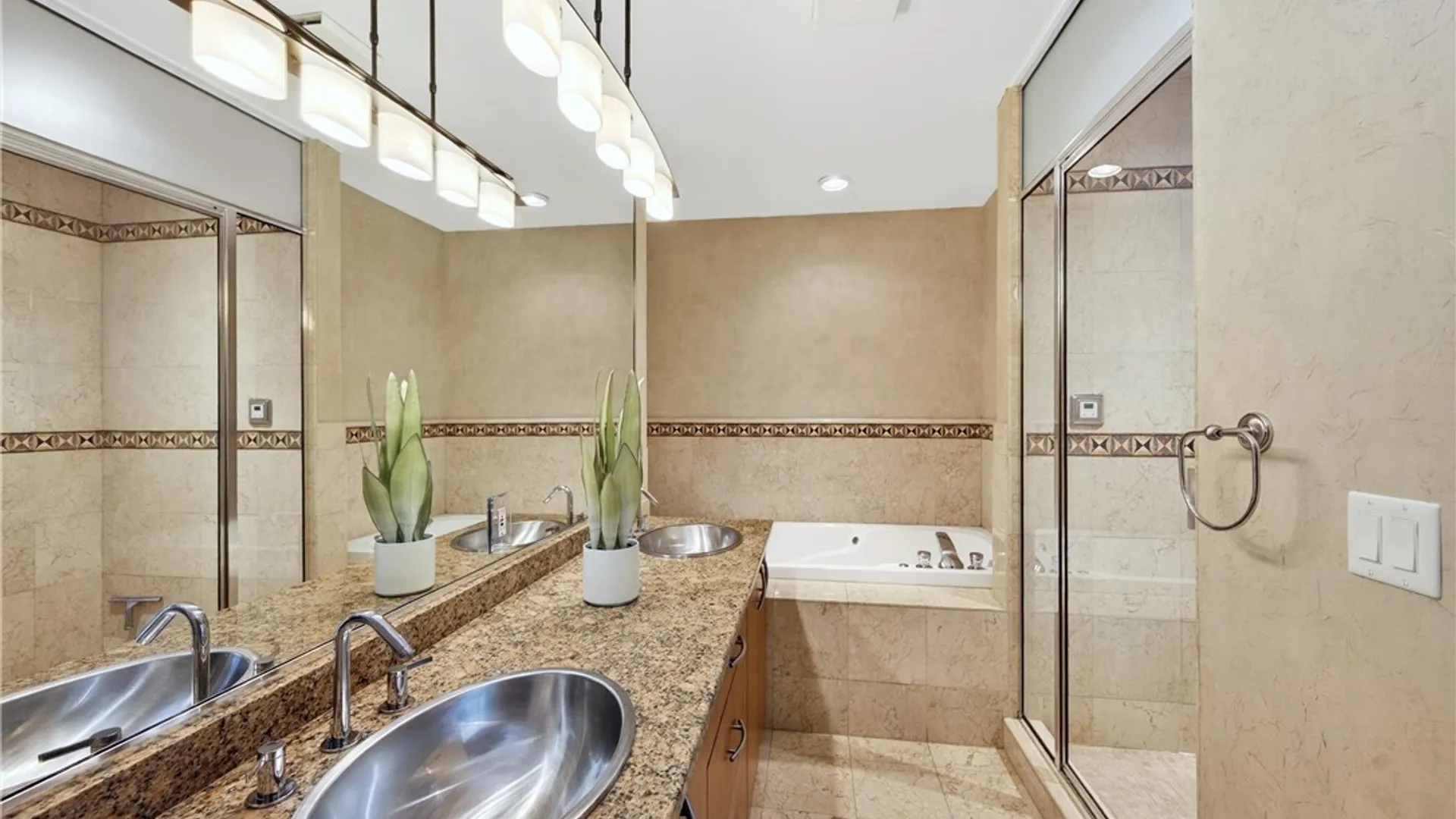 Property at 610 Main Street, Buffalo, NY 14202 23