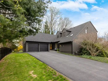 3145 Hidden Lake Drive, Lysander, NY 13027