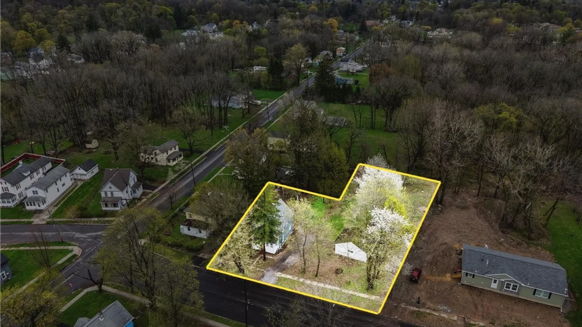 Property at 68 Garrow Street, Auburn, NY 13021 38