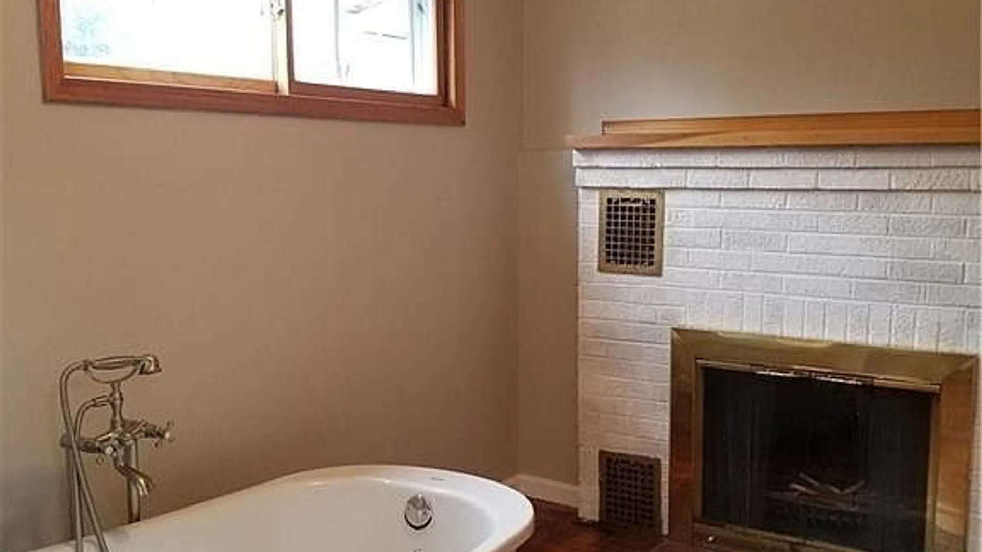 Property at 187 Durston Avenue, Syracuse, NY 13203 8