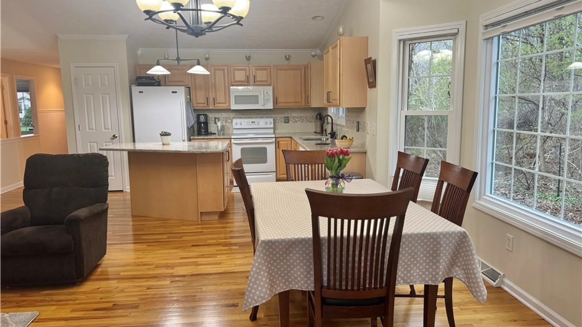 Property at 4210 Mistral Circle, Clay, NY 13090 12