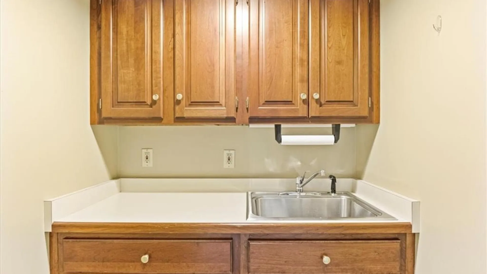 Property at 110 Linden Oaks, Pittsford, NY 14625 16