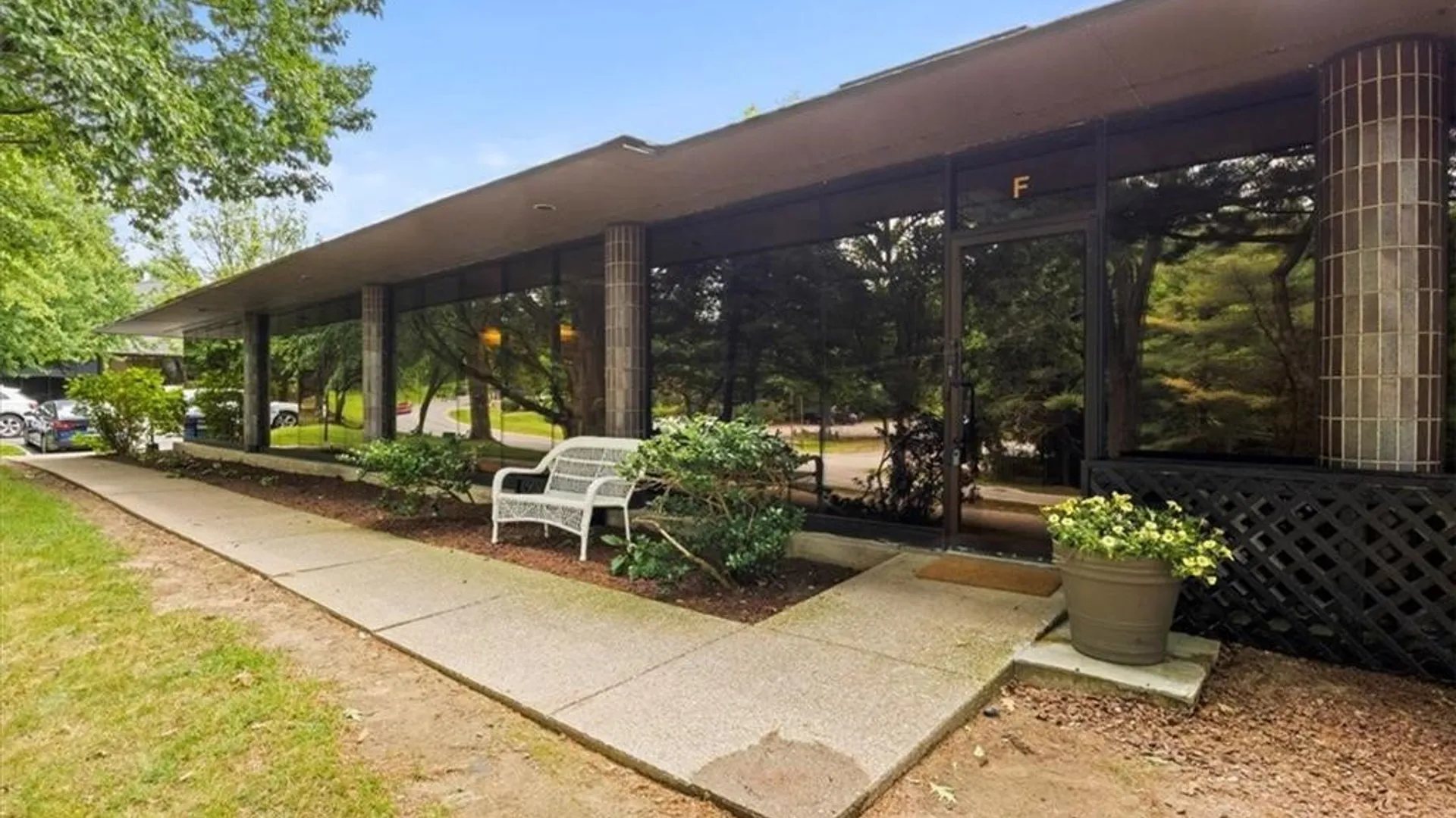 Property at 110 Linden Oaks, Pittsford, NY 14625 2