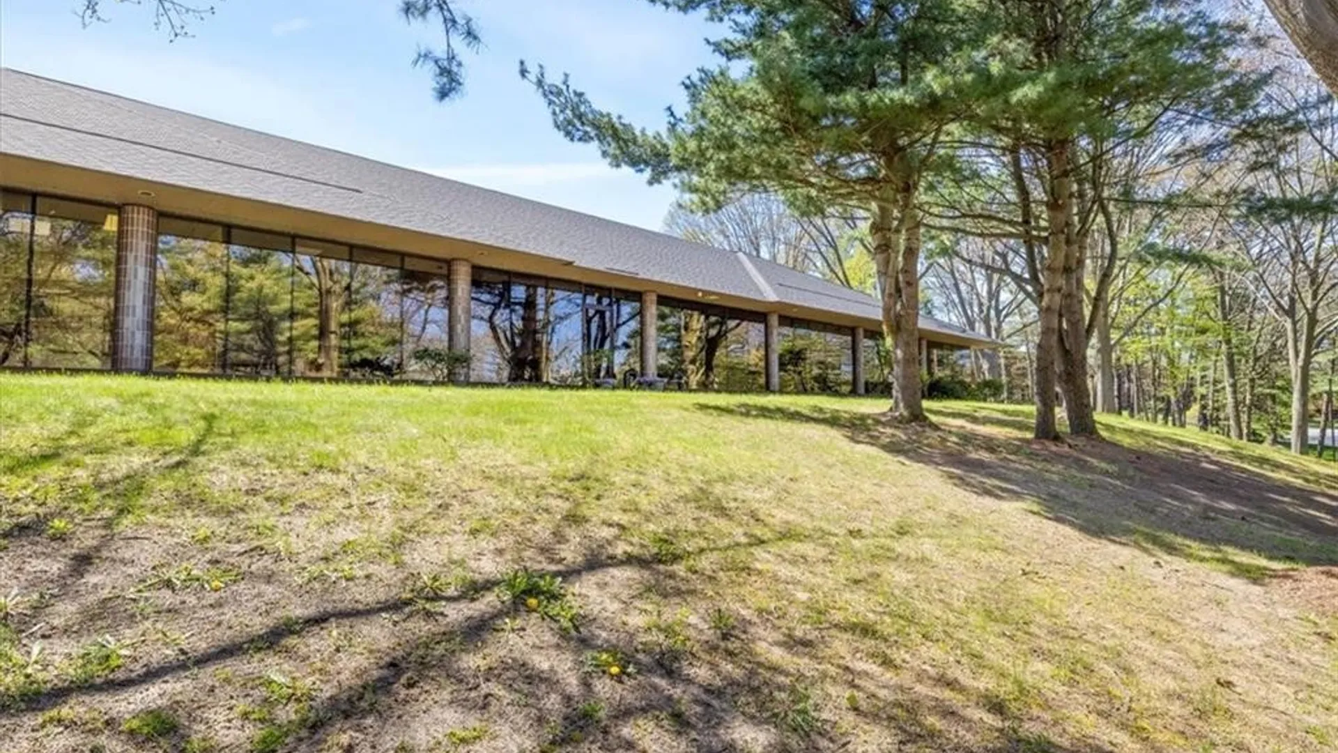 Property at 110 Linden Oaks, Pittsford, NY 14625 3