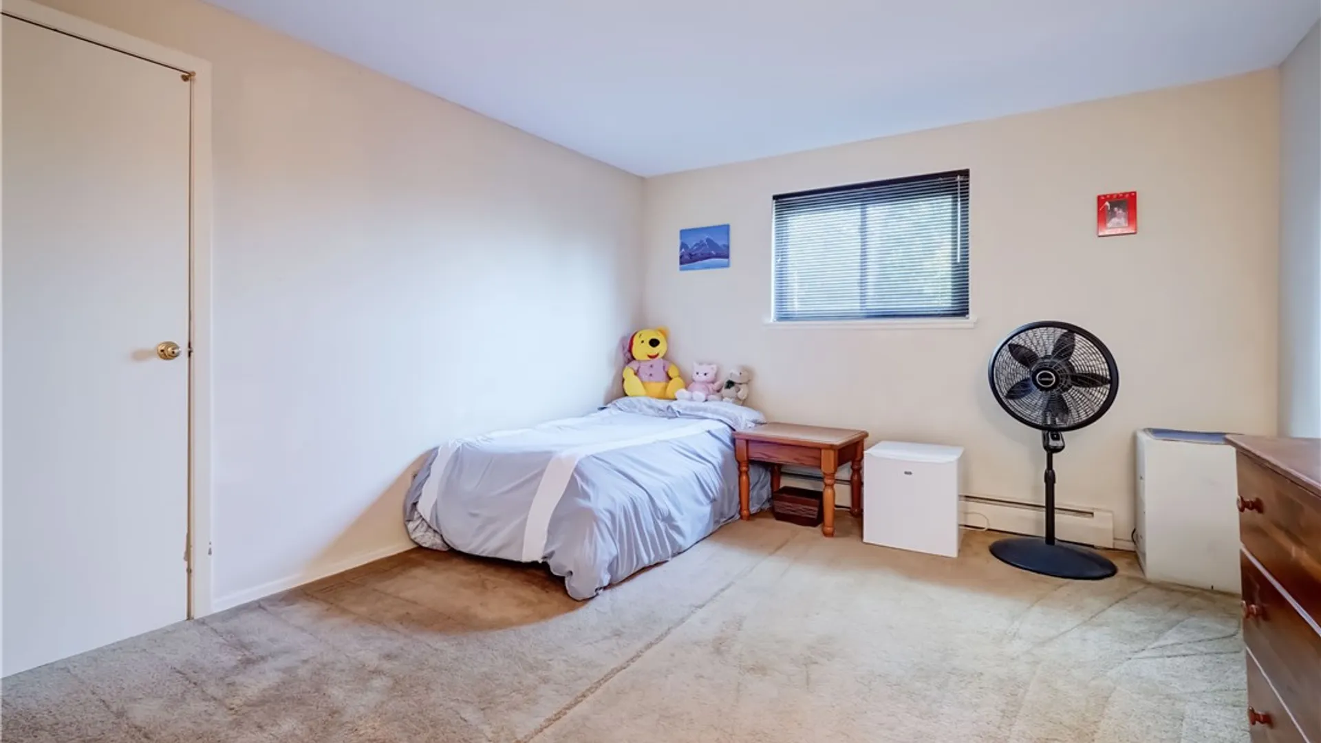 Property at 913 Westage At The Harbor, Irondequoit, NY 14617 25