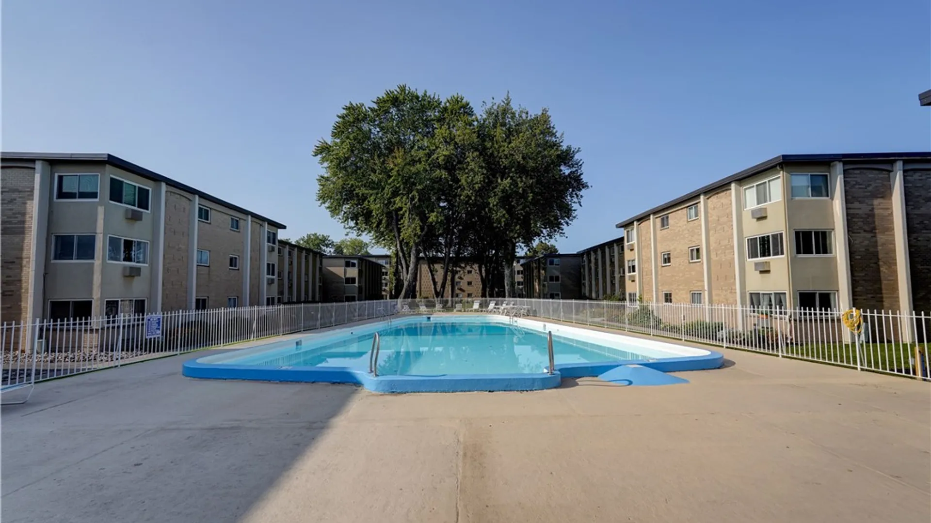 Property at 913 Westage At The Harbor, Irondequoit, NY 14617 34