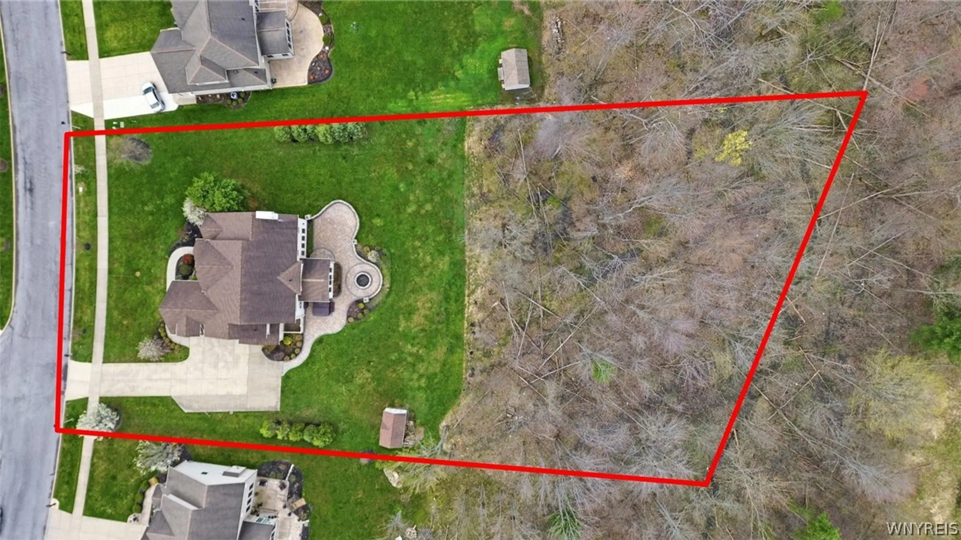 Property at 35 Worthington Lane, Lancaster, NY 14086 45