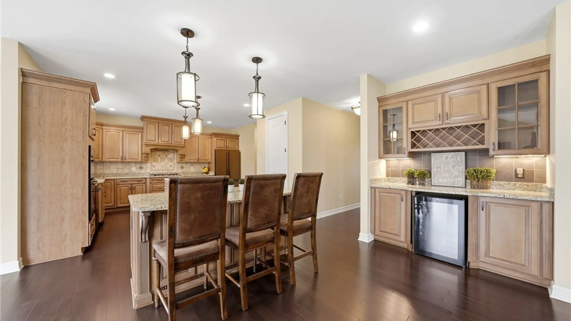 Property at 35 Worthington Lane, Lancaster, NY 14086 8