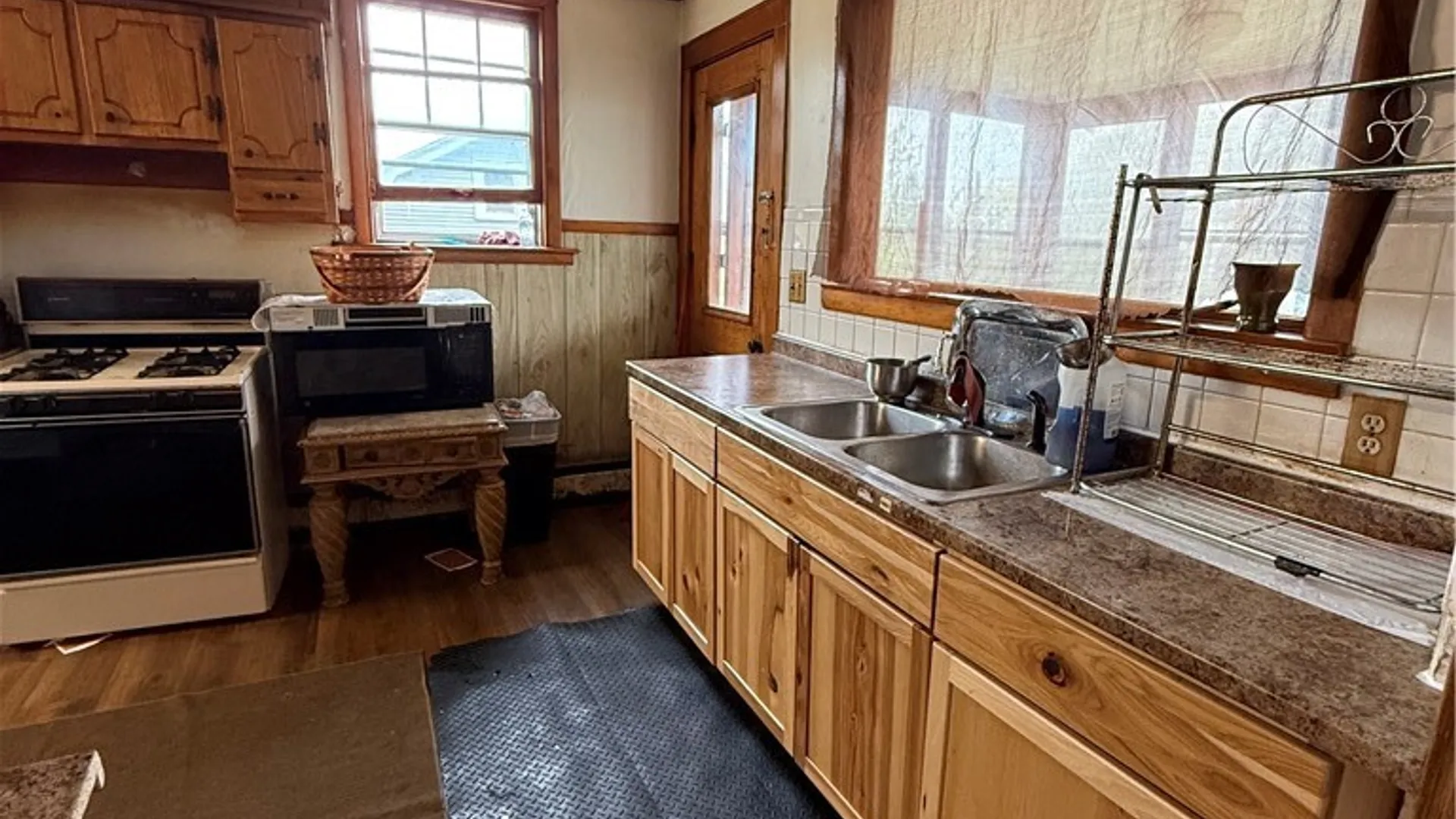 Property at 303 Boyden, Syracuse, NY 13203 7