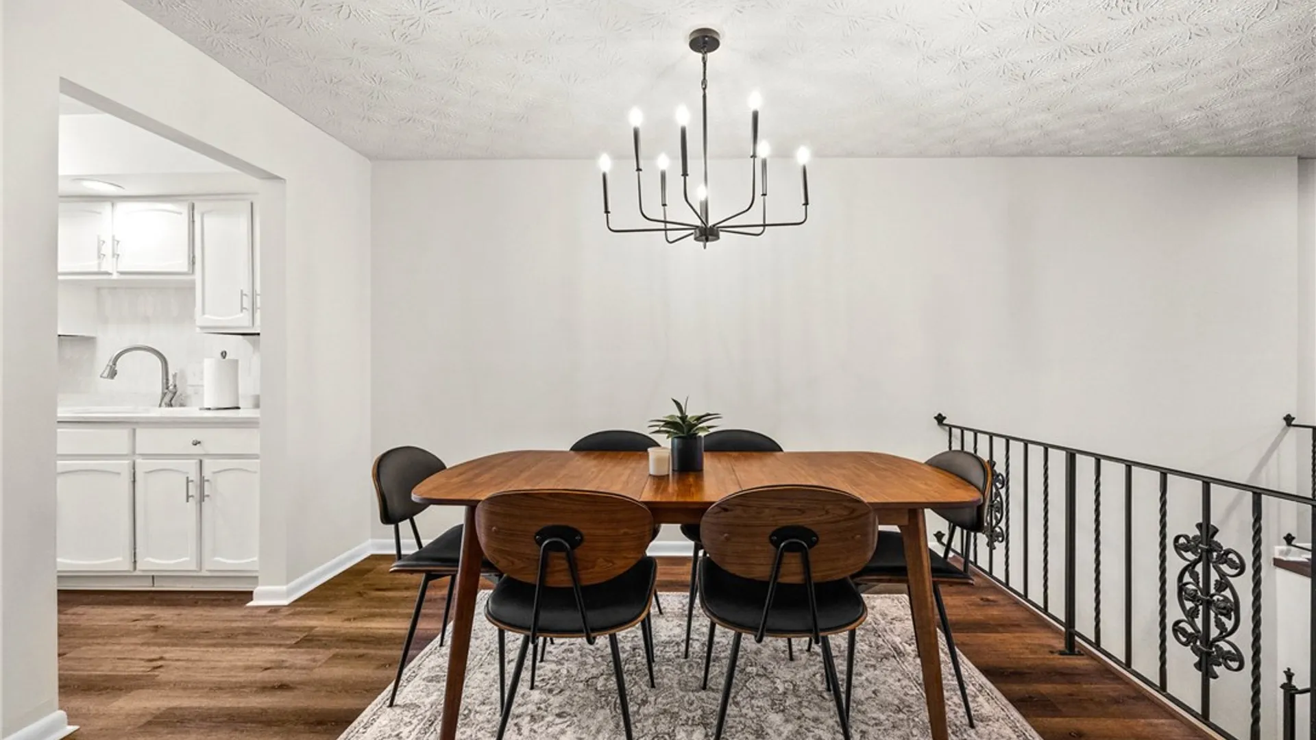 Property at 27 Huxley Way, Perinton, NY 14450 12