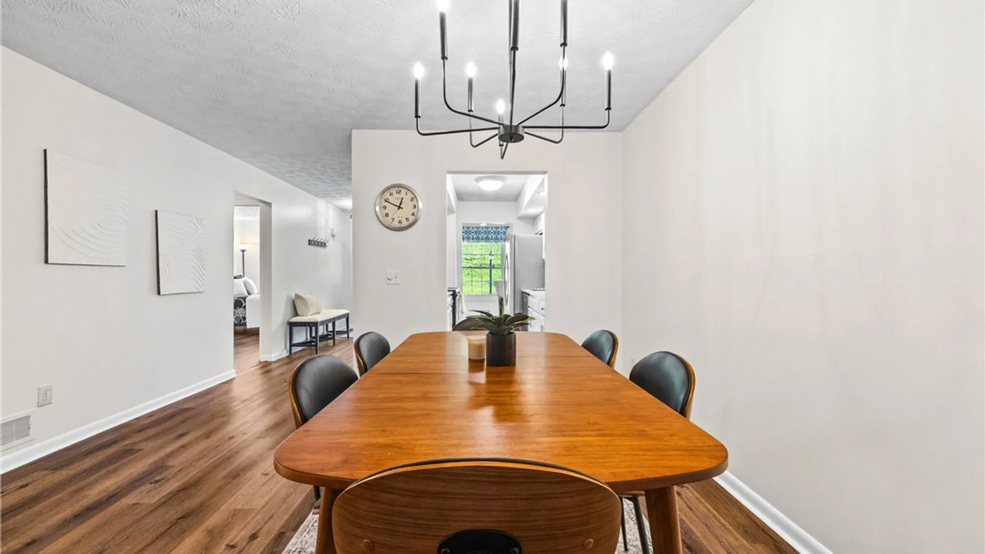 Property at 27 Huxley Way, Perinton, NY 14450 13