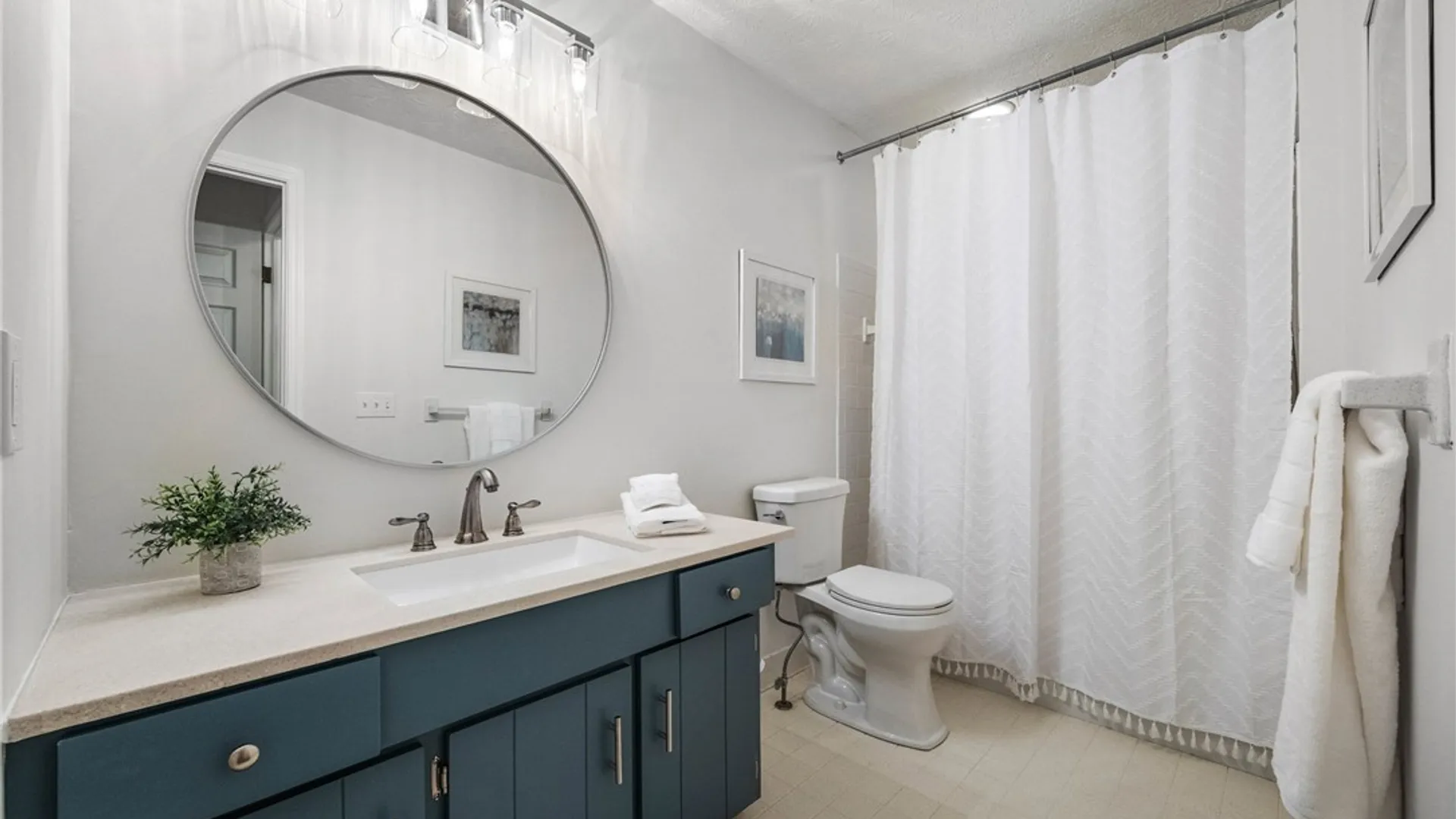 Property at 27 Huxley Way, Perinton, NY 14450 22