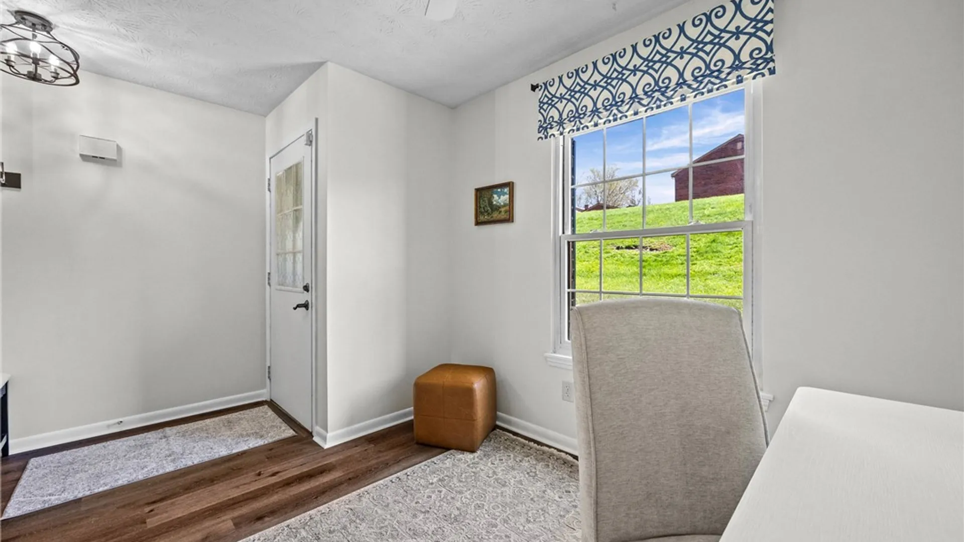 Property at 27 Huxley Way, Perinton, NY 14450 6