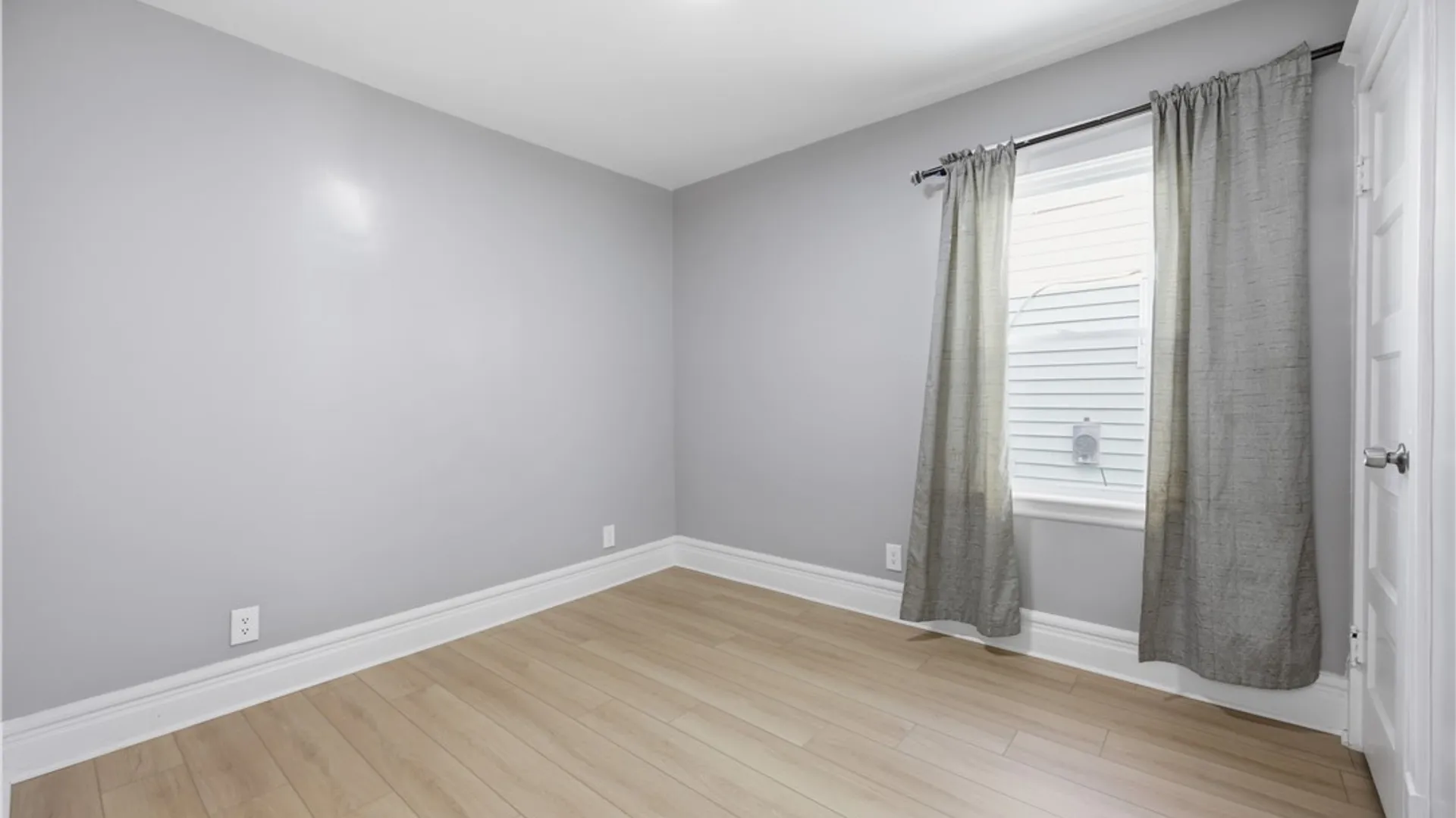 Property at 47 Fennimore Avenue, Buffalo, NY 14215 11
