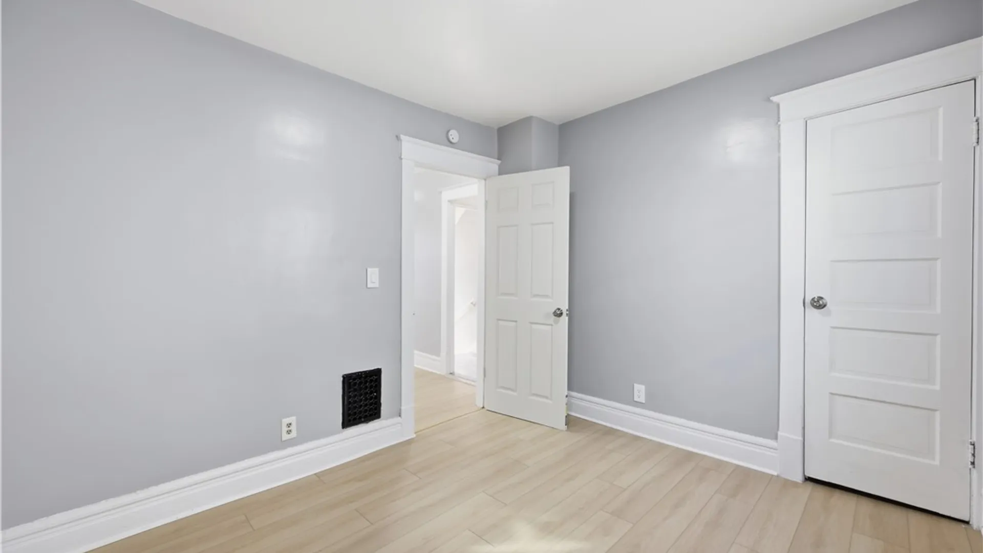 Property at 47 Fennimore Avenue, Buffalo, NY 14215 19
