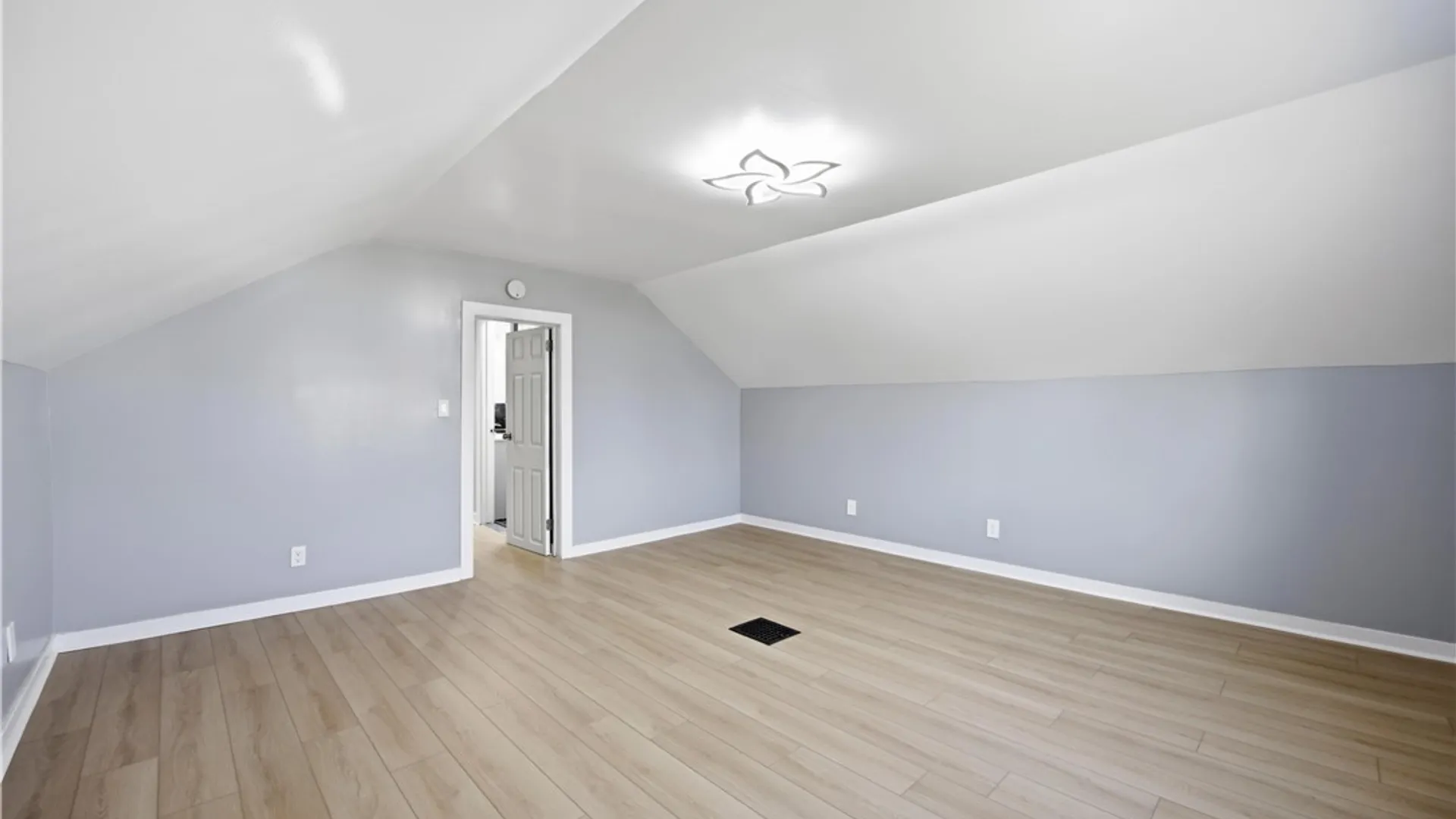 Property at 47 Fennimore Avenue, Buffalo, NY 14215 32