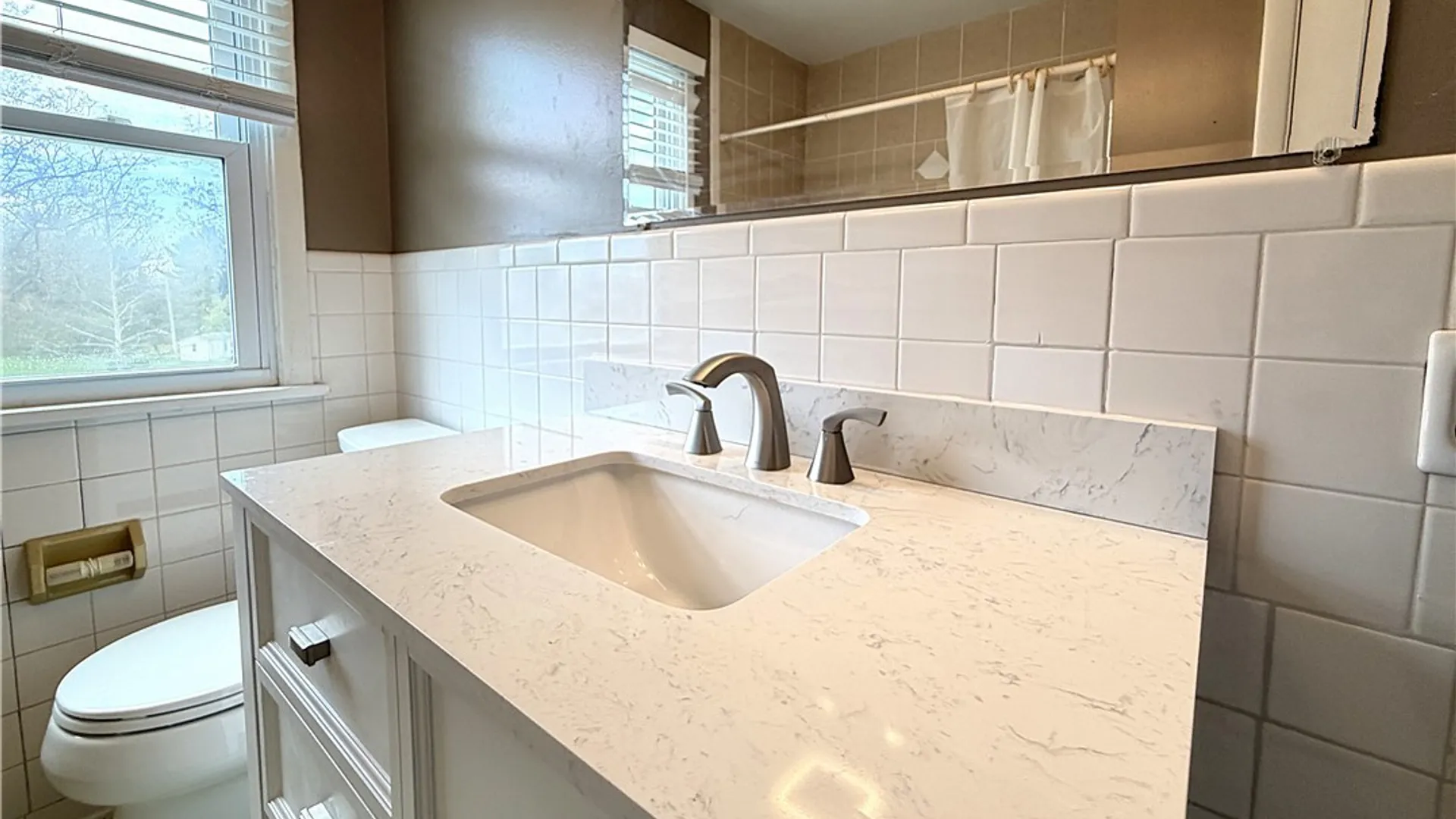 Property at 24 Dahlia Drive, Perinton, NY 14450 22