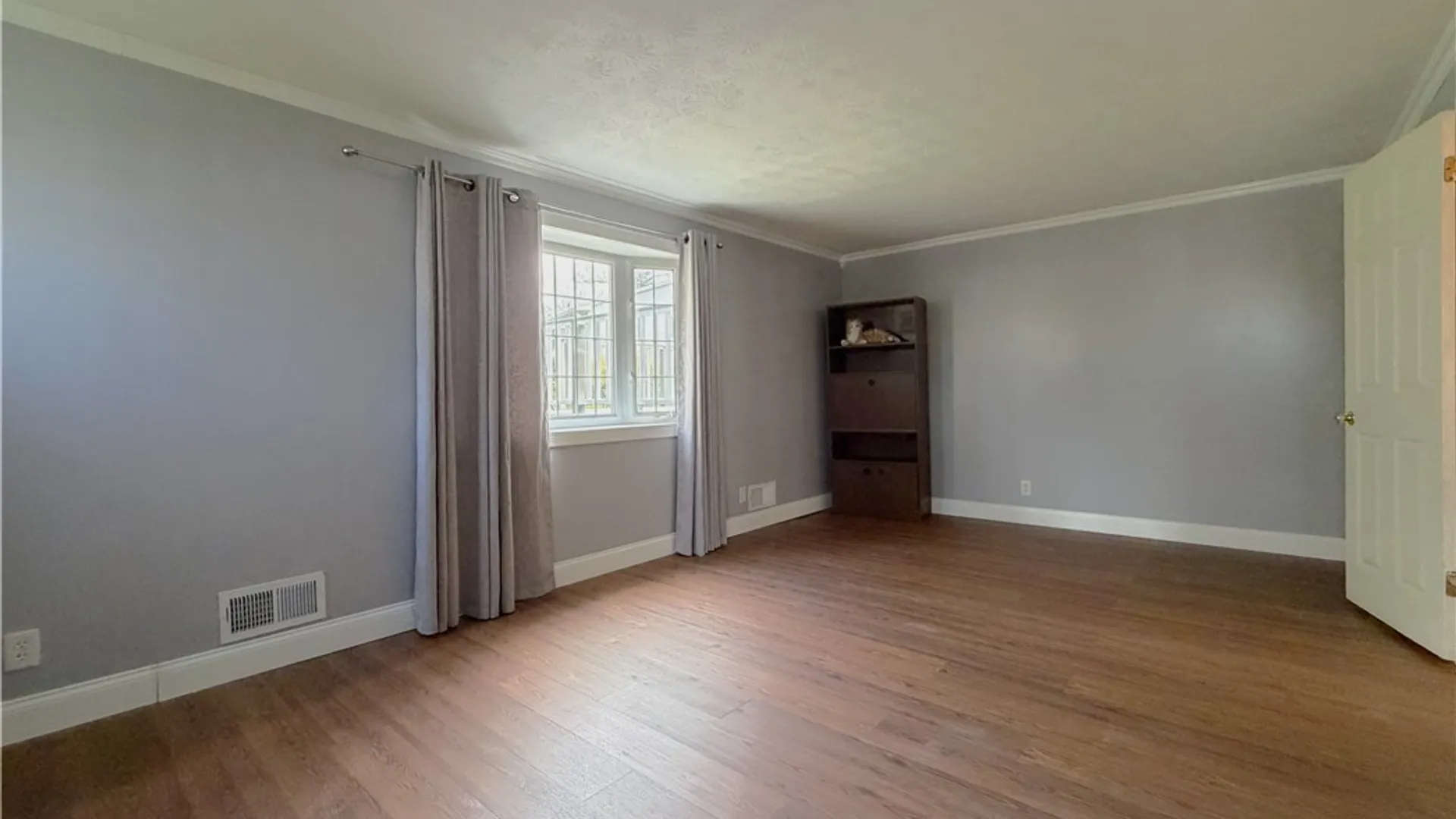 Property at 24 Dahlia Drive, Perinton, NY 14450 26