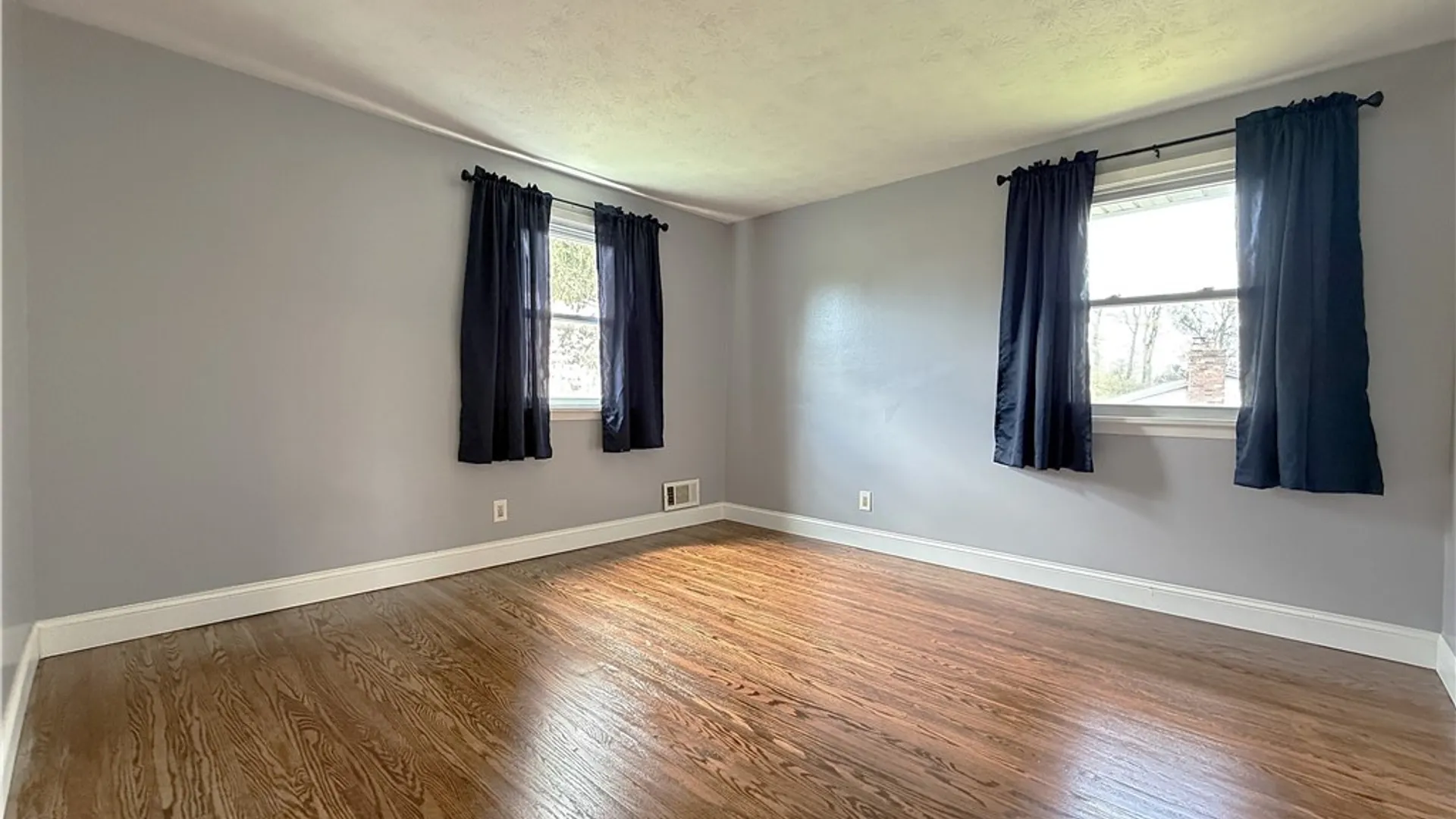 Property at 24 Dahlia Drive, Perinton, NY 14450 28