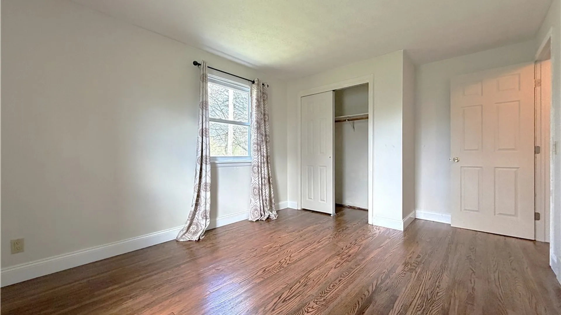 Property at 24 Dahlia Drive, Perinton, NY 14450 34