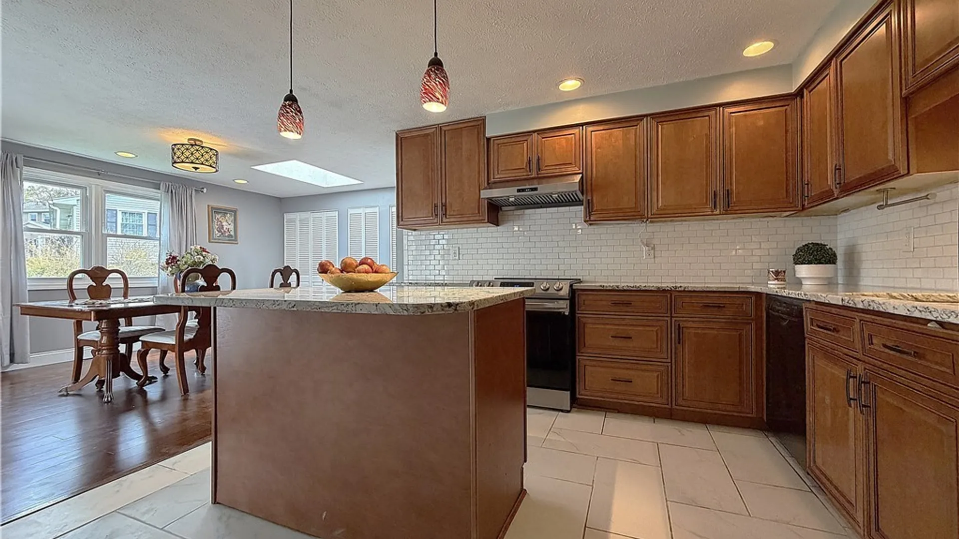 Property at 24 Dahlia Drive, Perinton, NY 14450 9