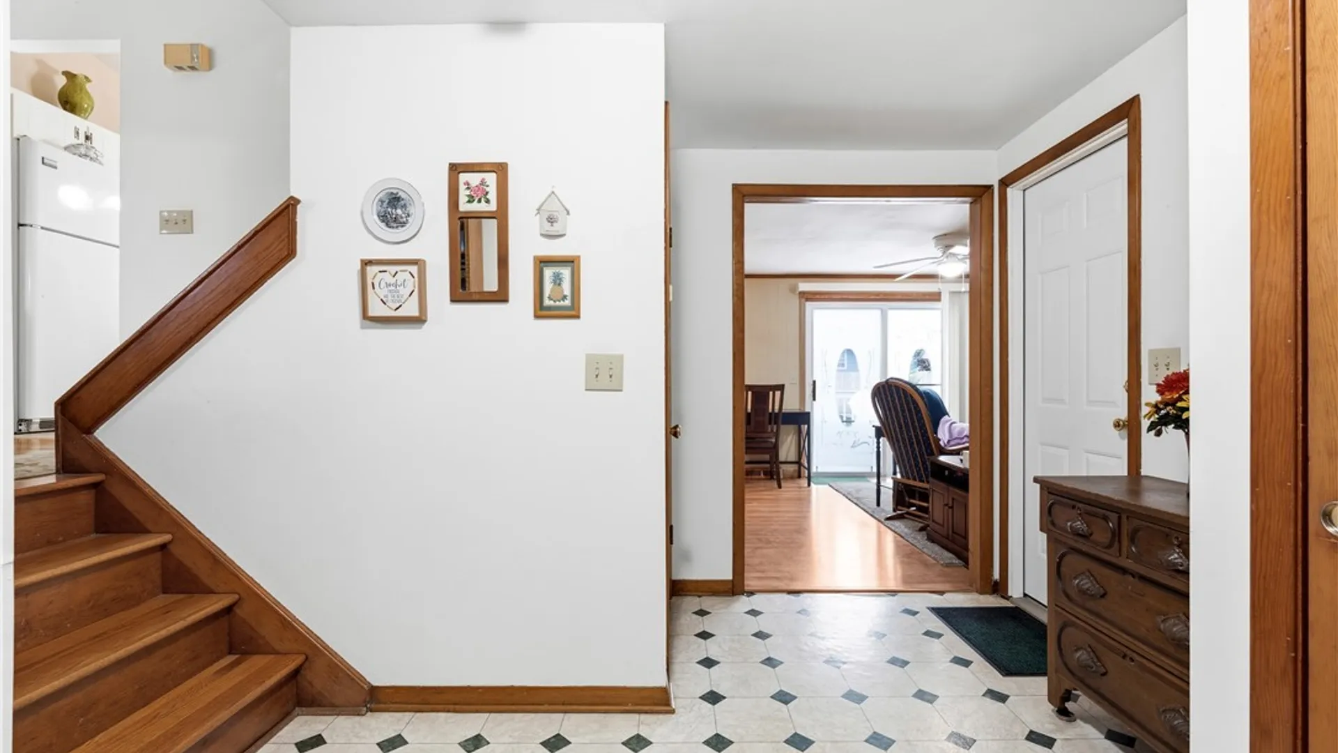 Property at 4270 Orion Path, Clay, NY 13090 8