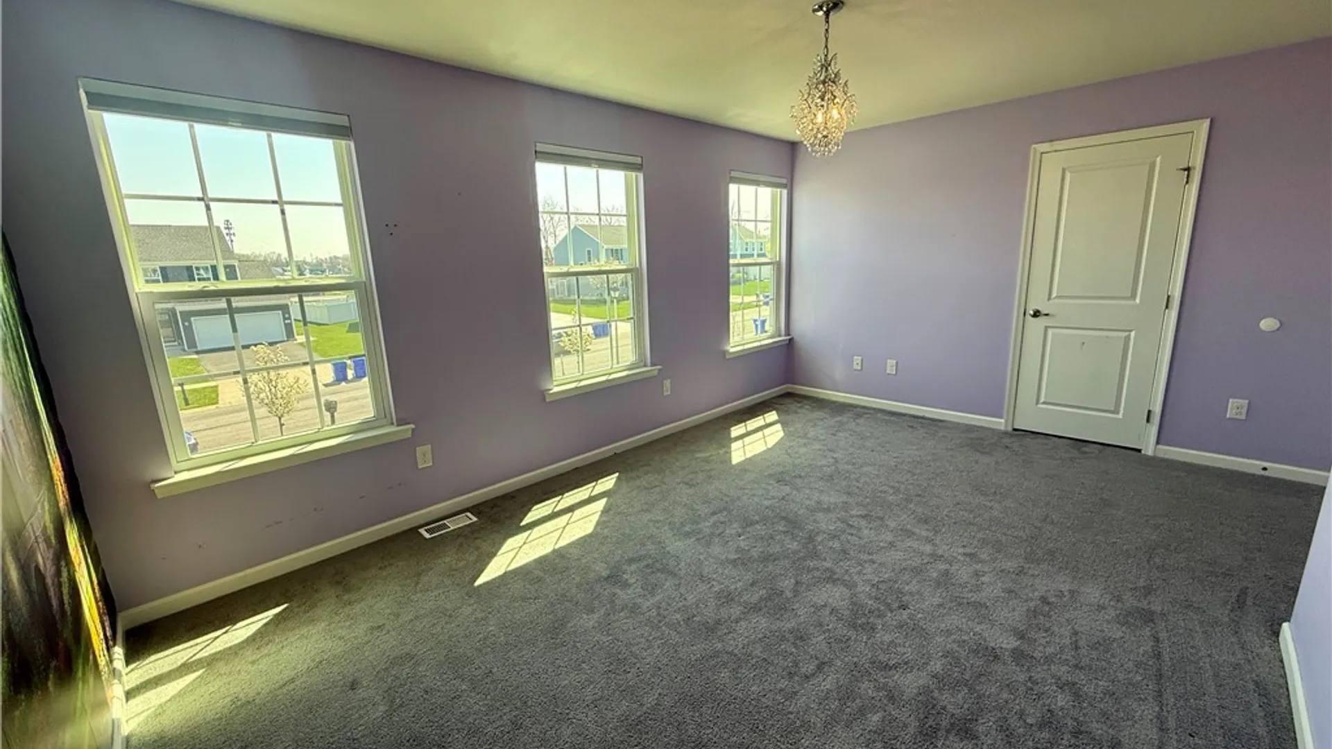 Property at 4628 Logans Lane, Hamburg, NY 14075 15