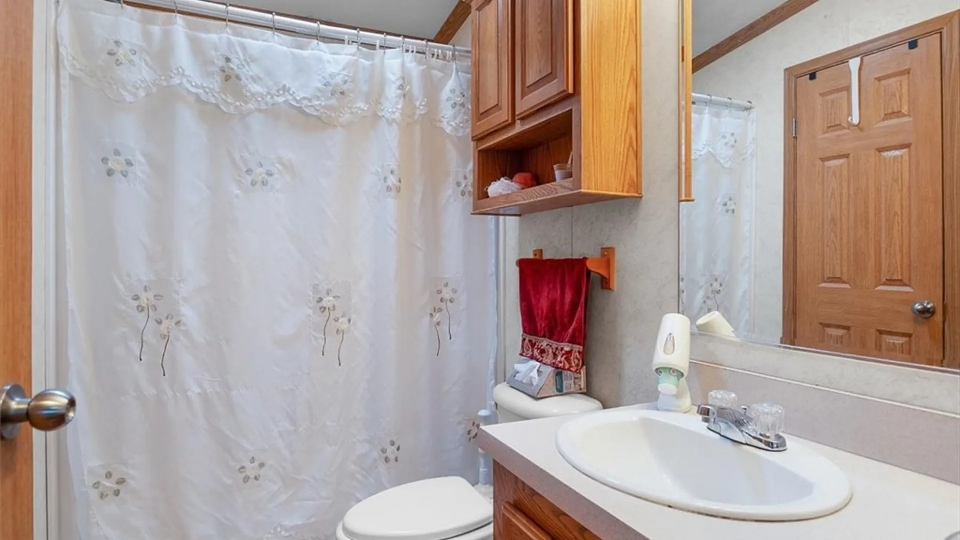 Property at 6257 Stillmeadow, Williamson, NY 14589 28