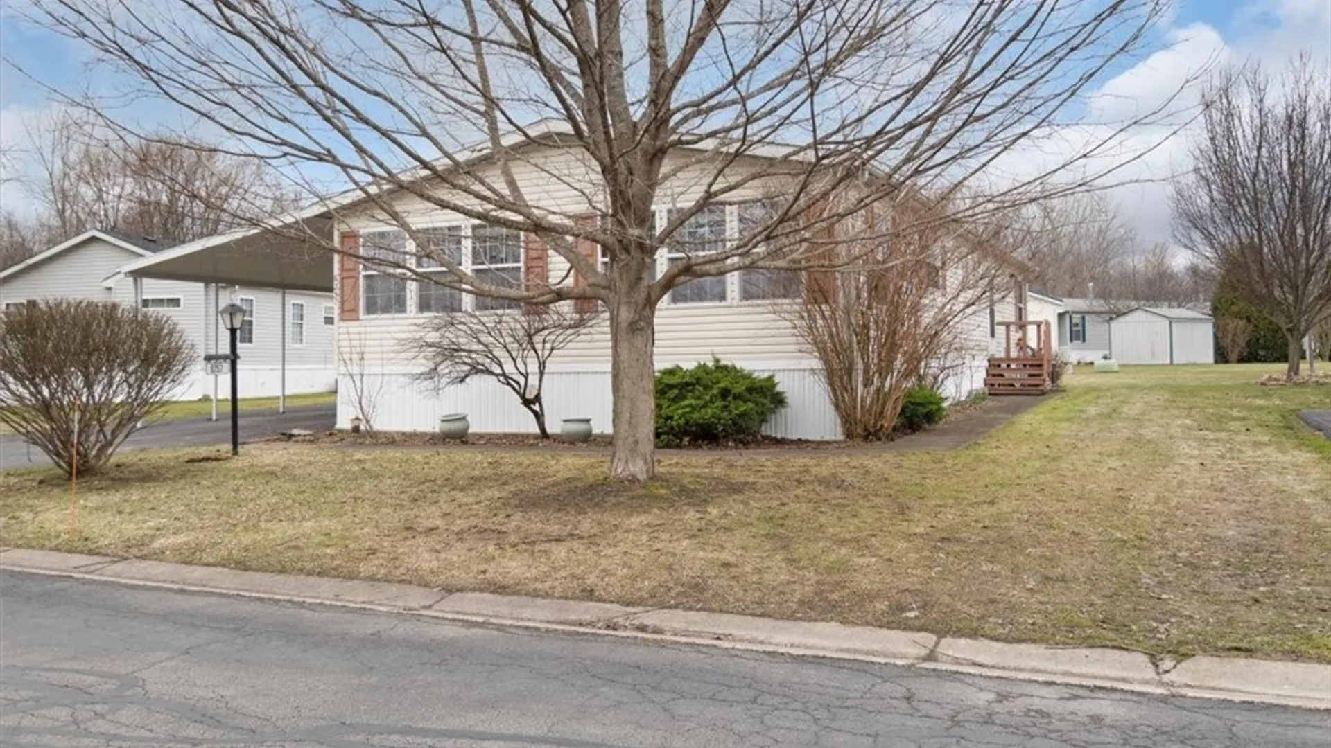 Property at 6257 Stillmeadow, Williamson, NY 14589 4