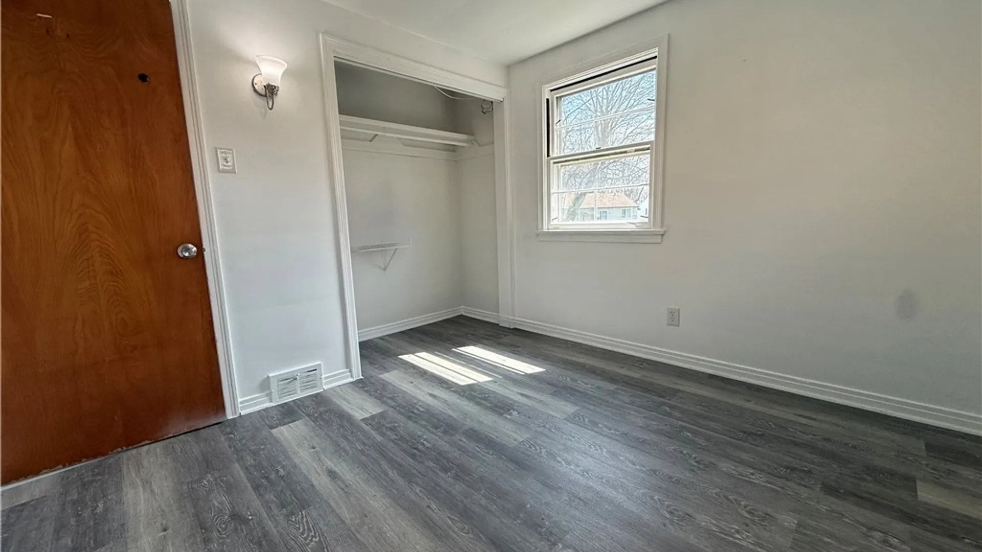 Property at 3750 Deveaux Street, Niagara Falls, NY 14305 19
