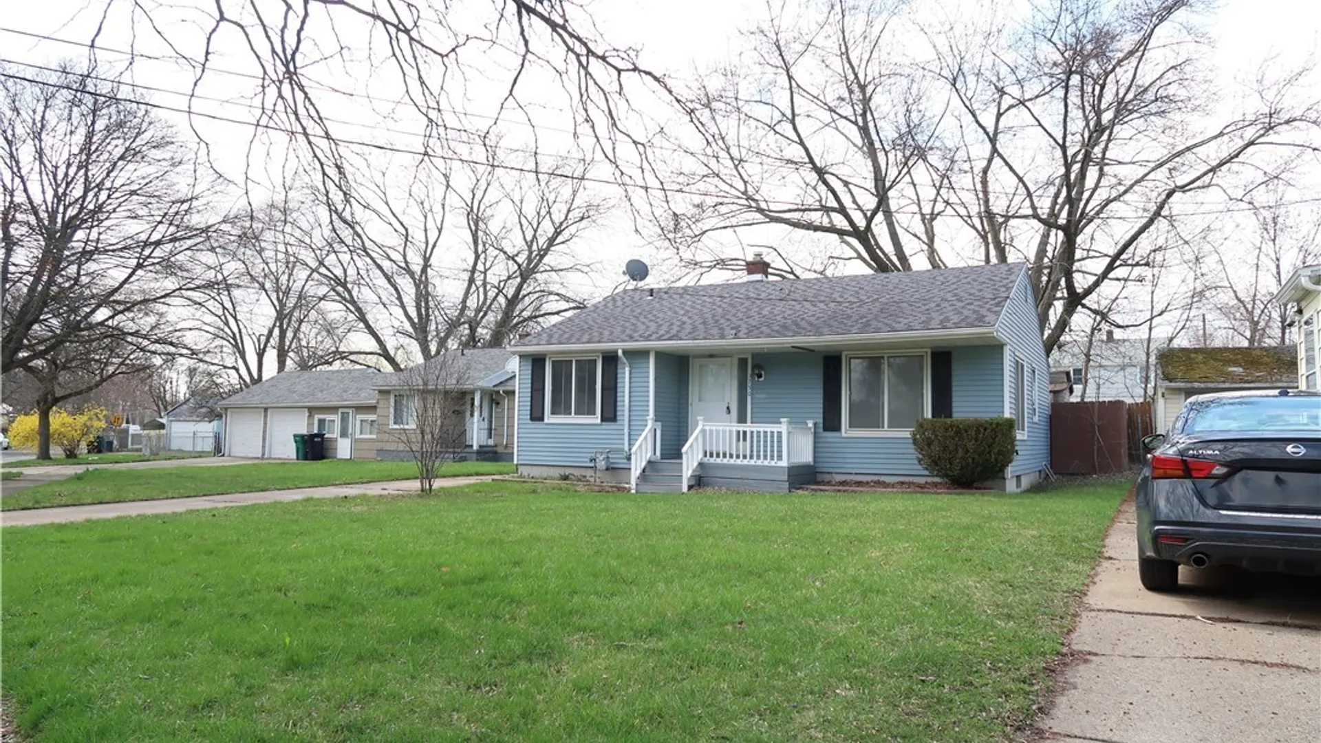 Property at 3750 Deveaux Street, Niagara Falls, NY 14305 2