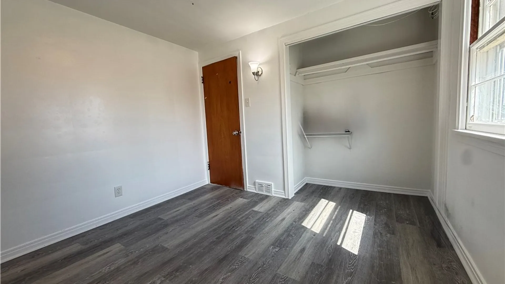 Property at 3750 Deveaux Street, Niagara Falls, NY 14305 20
