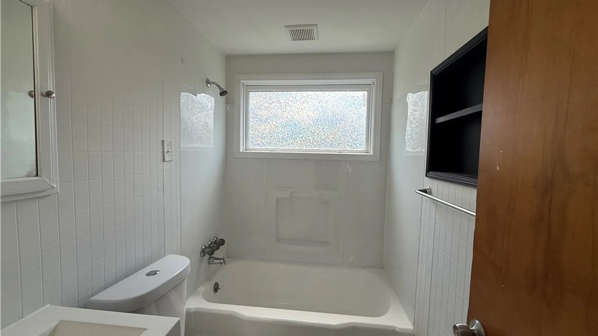 Property at 3750 Deveaux Street, Niagara Falls, NY 14305 23