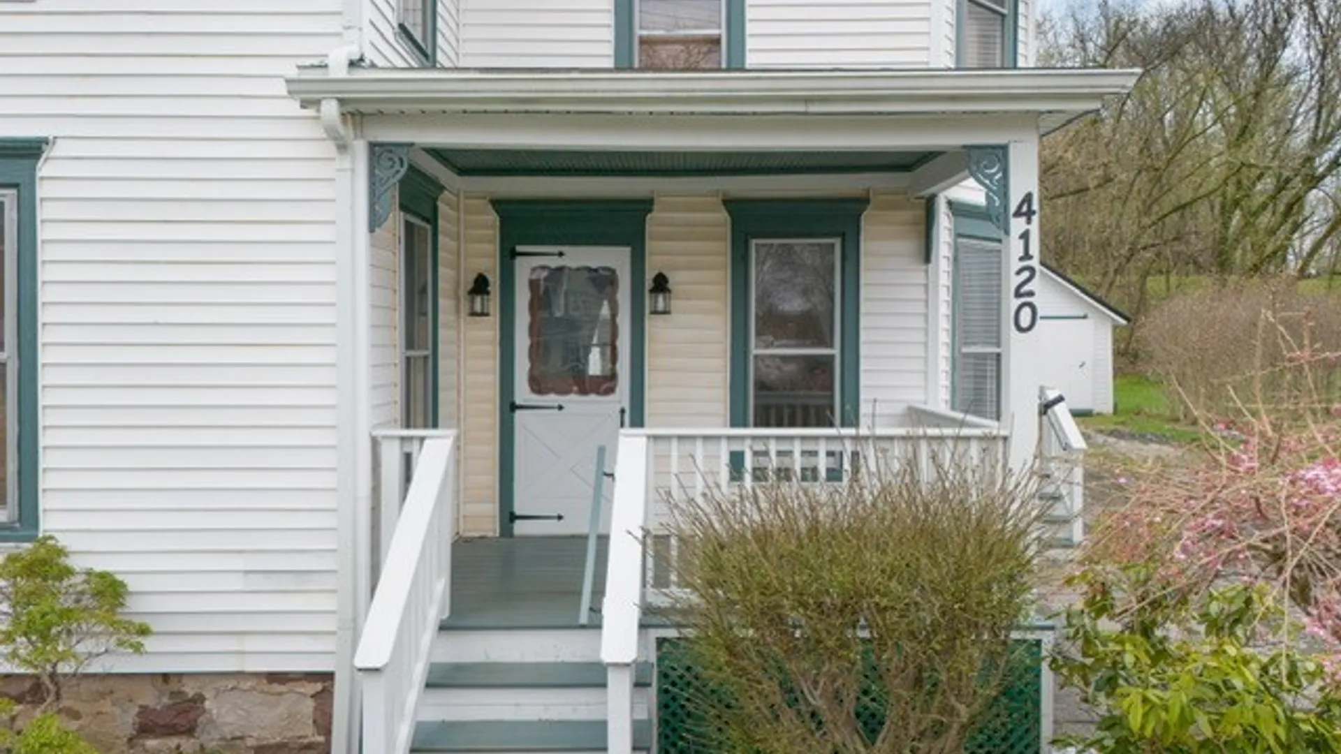 Property at 4120 Prospect Street, Williamson, NY 14589 7