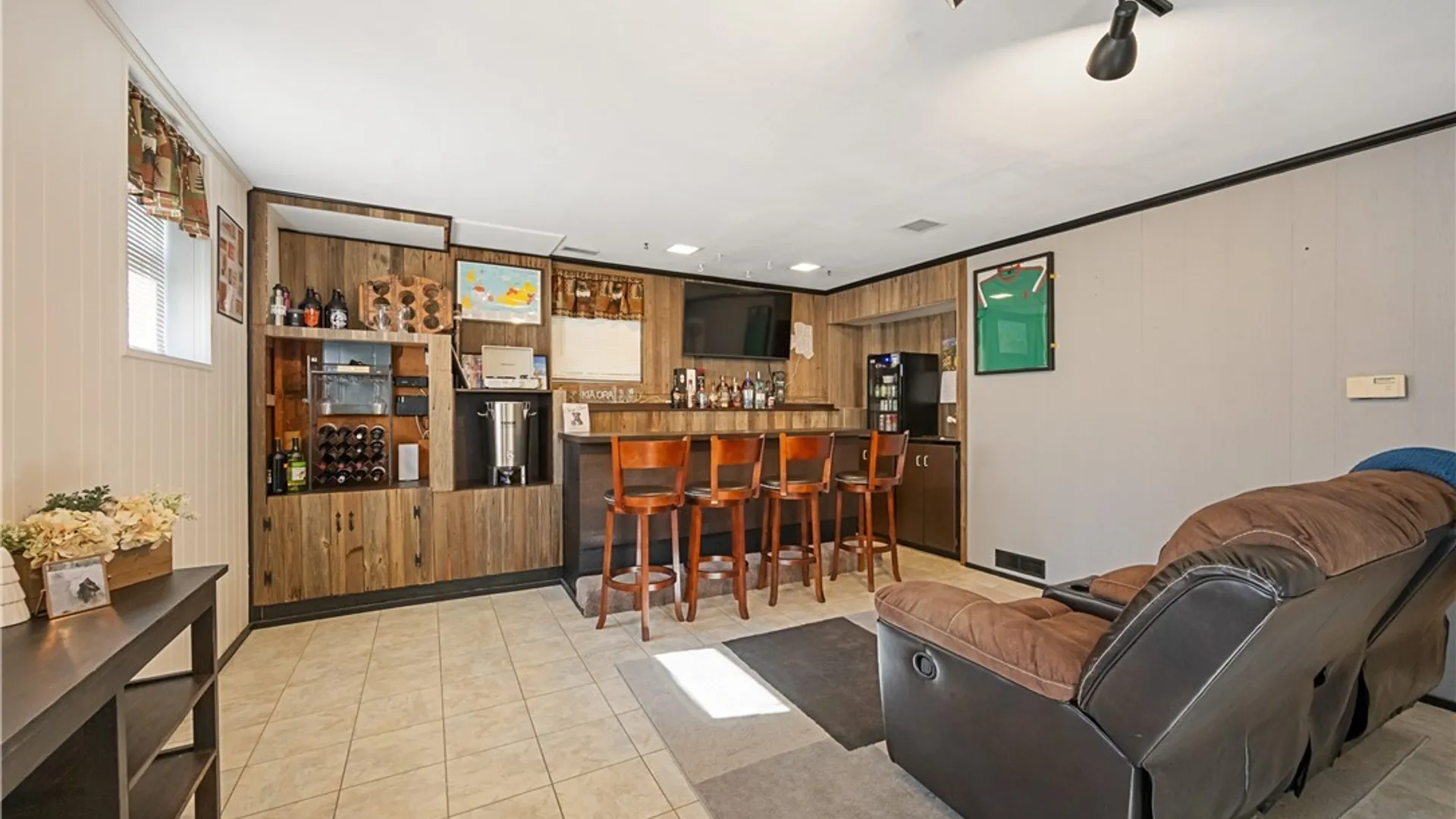 Property at 202 Resseguie Drive, Van Buren, NY 13209 16