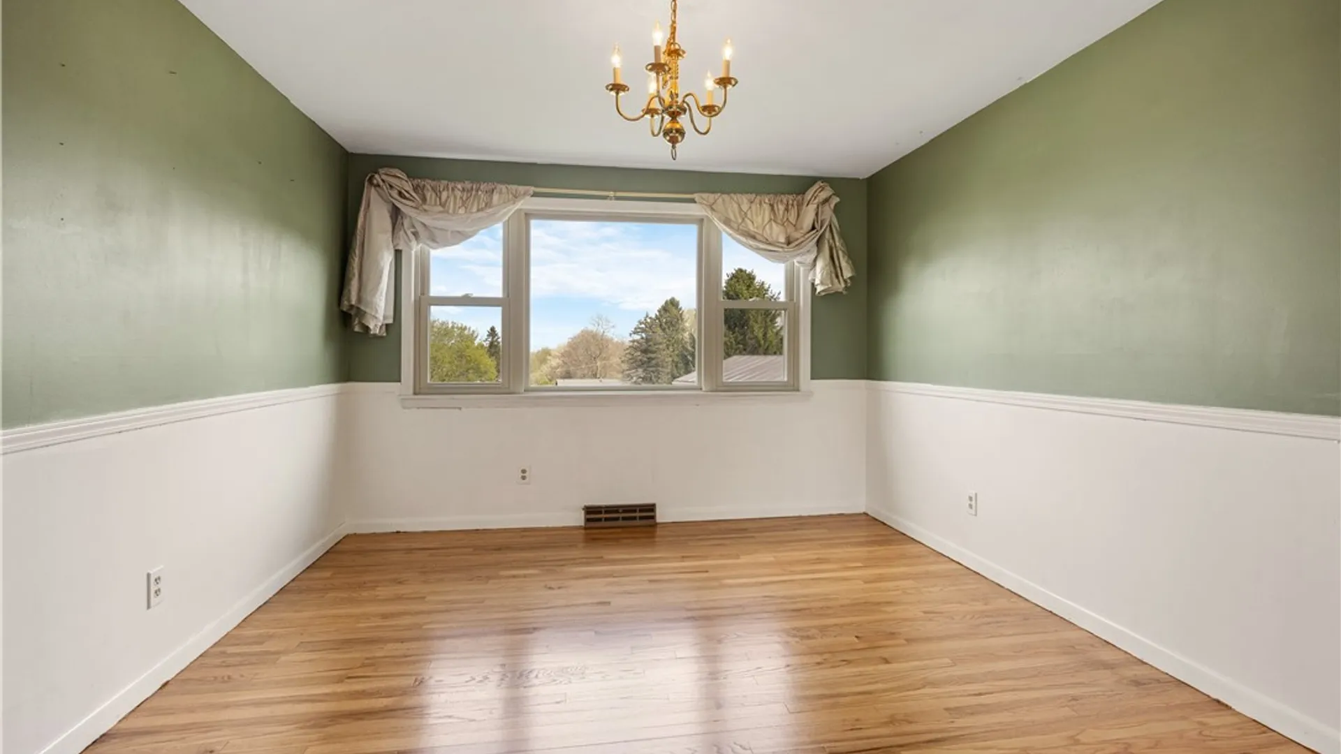 Property at 4175 Old Winding, Onondaga, NY 13215 11