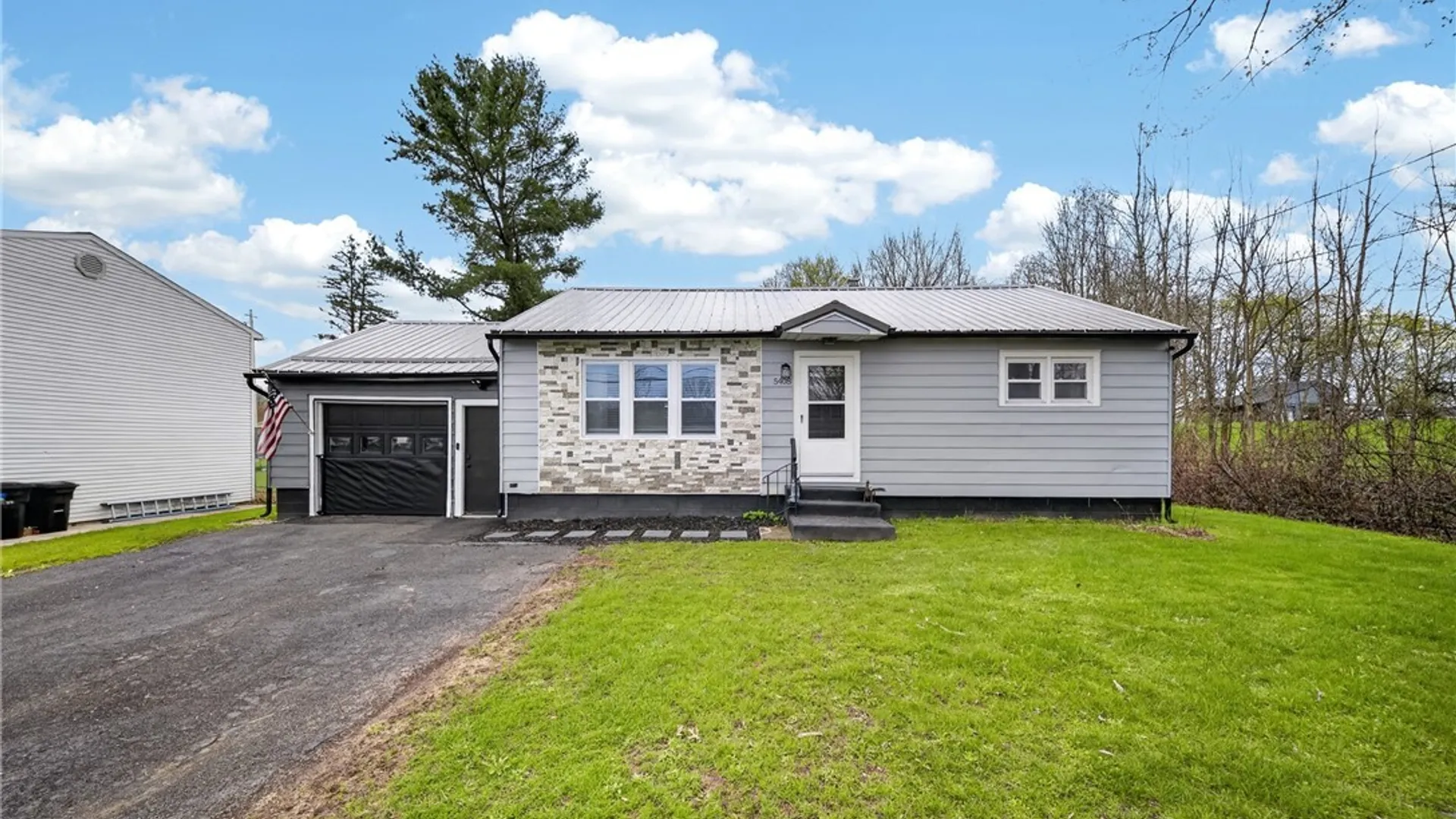 Property at 5408 Orangeport Rd, Cicero, NY 13029 3
