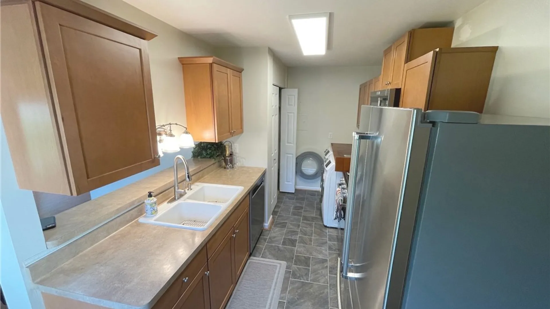 Property at 1 Swan Trail, Perinton, NY 14450 11