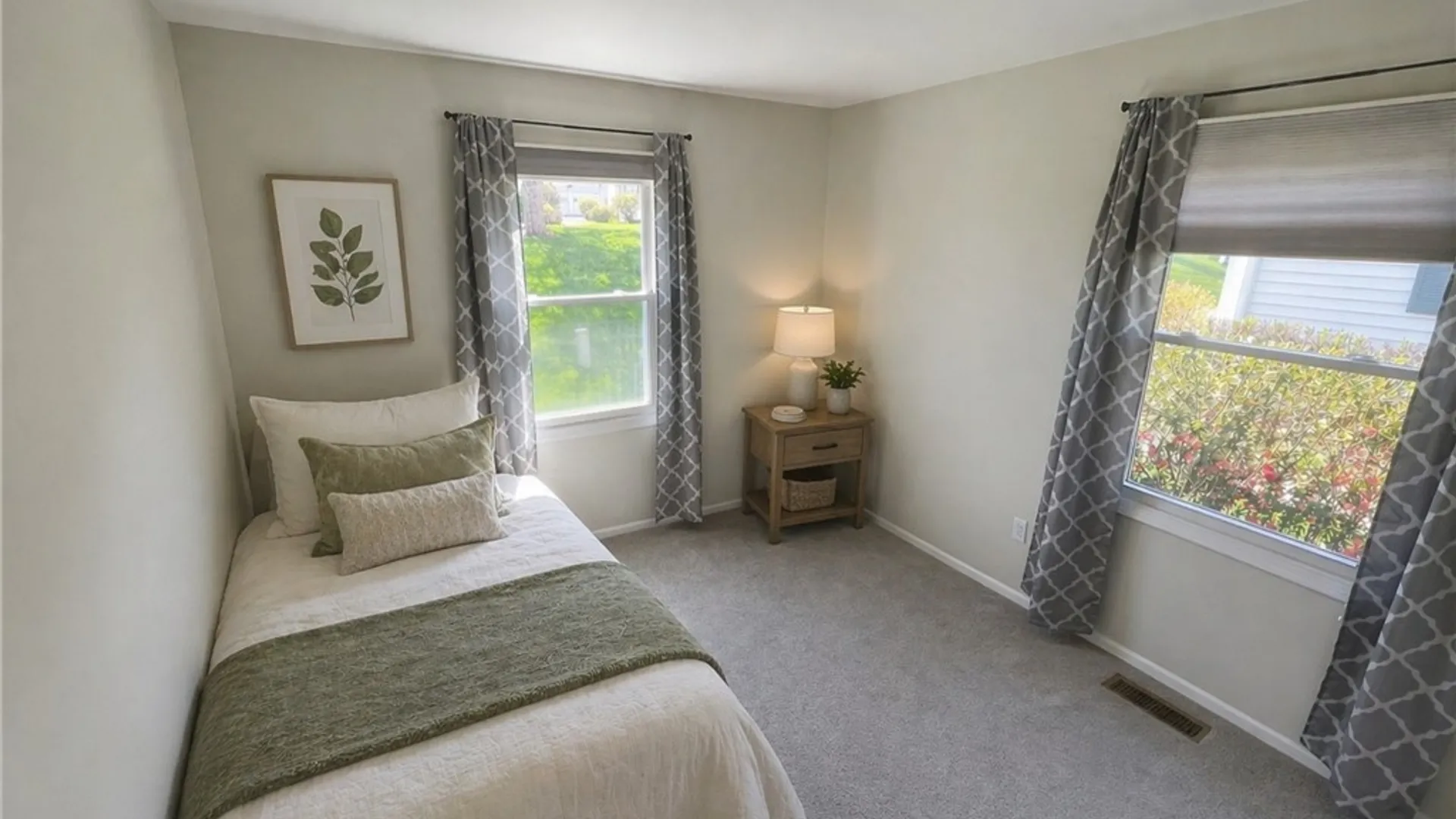 Property at 1 Swan Trail, Perinton, NY 14450 16