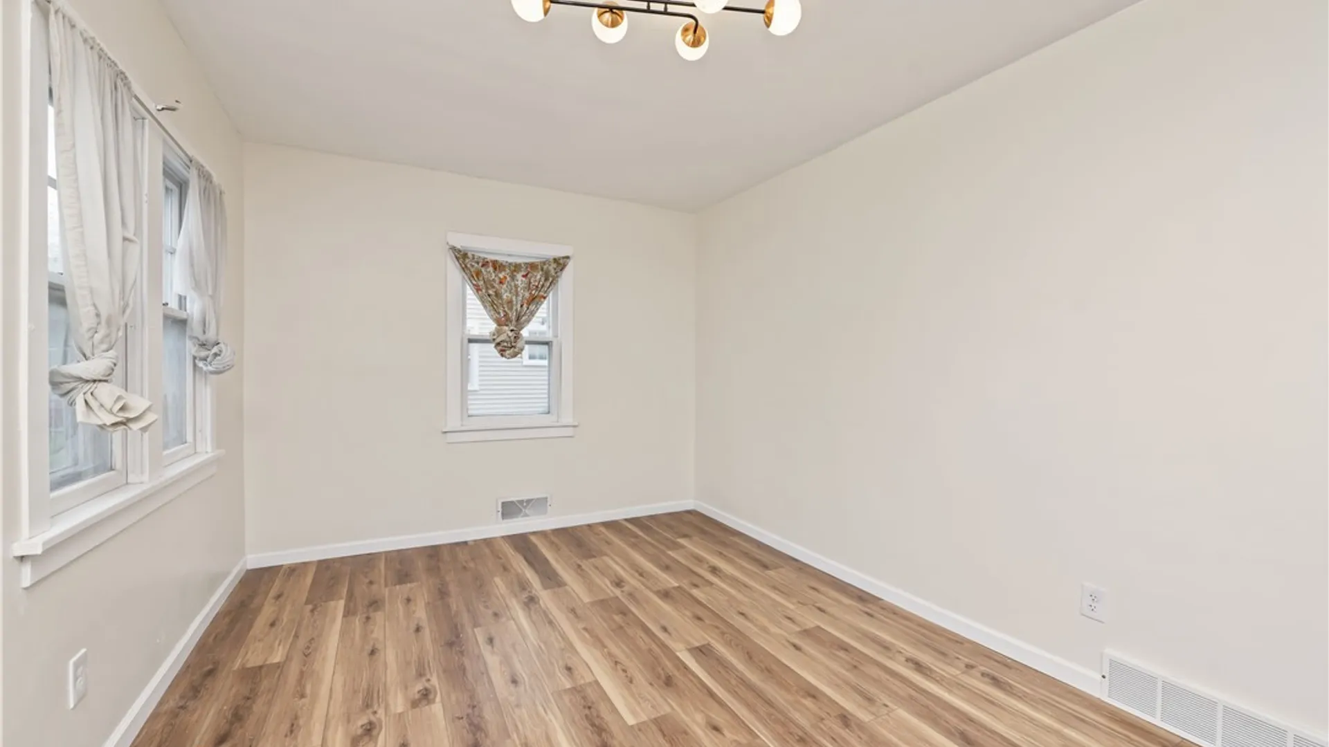 Property at 187 Walzer Road, Irondequoit, NY 14622 15