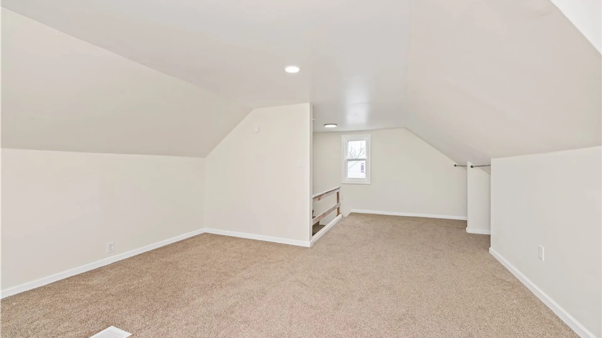 Property at 187 Walzer Road, Irondequoit, NY 14622 27