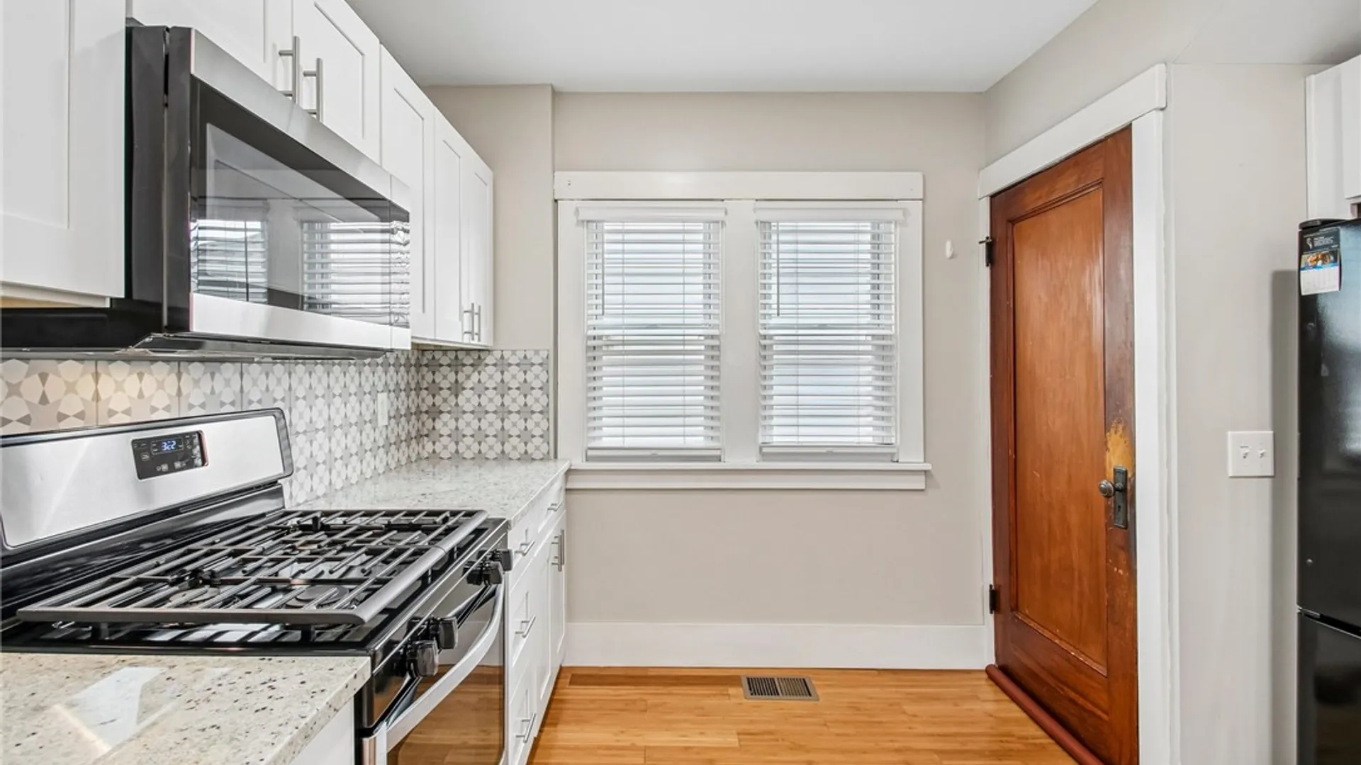 Property at 48 Chelsea Road, Irondequoit, NY 14617 14