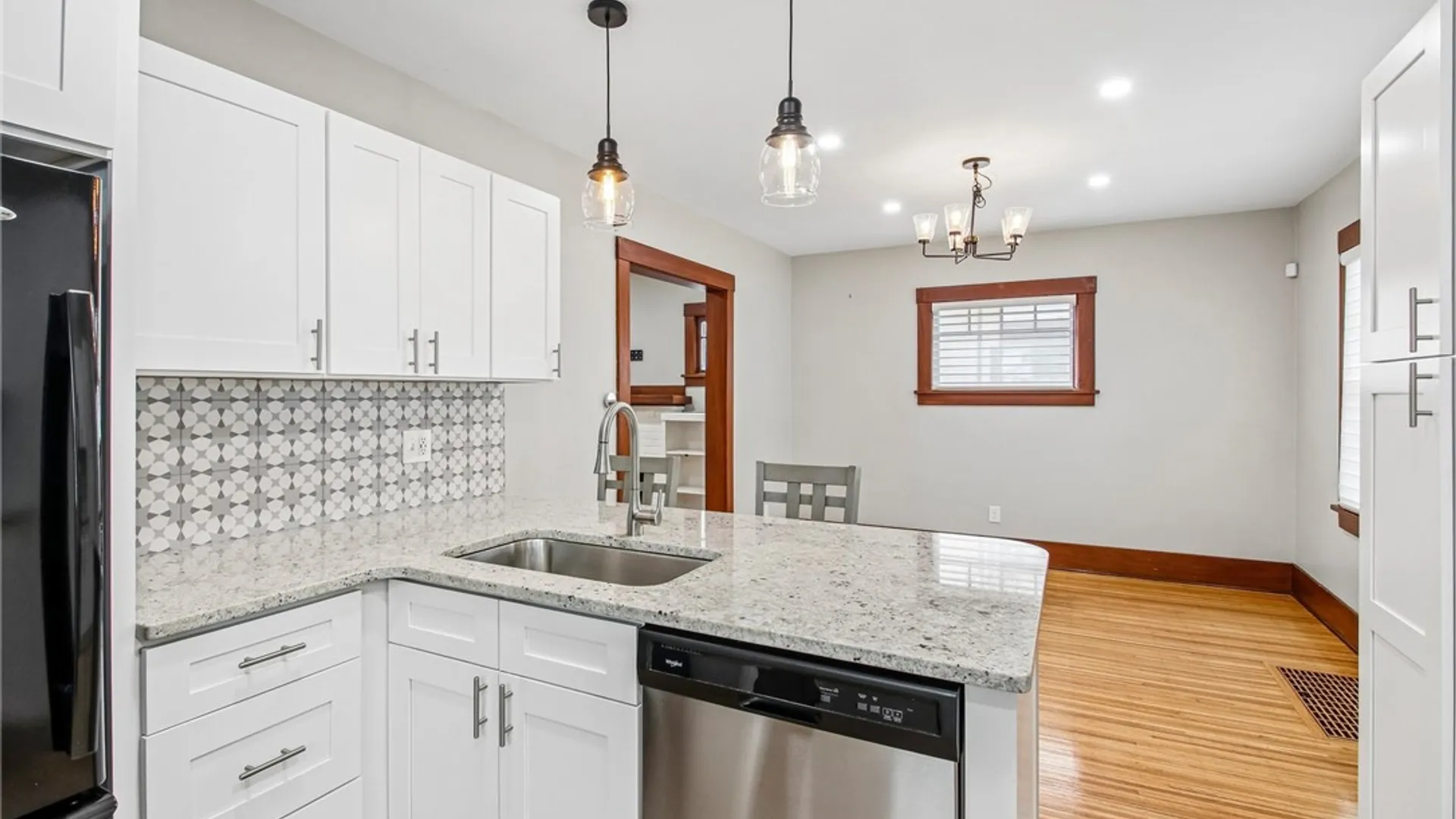 Property at 48 Chelsea Road, Irondequoit, NY 14617 16